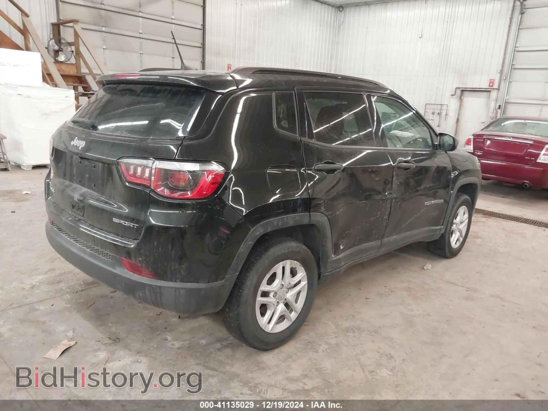 2017 JEEP COMPASS - VIN: 3C4NJDAB7HT656074 - Фото 4