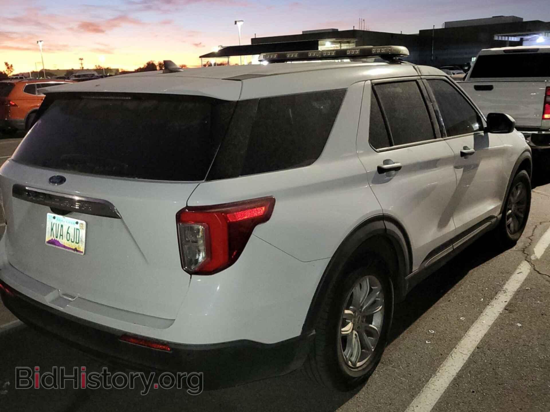 2021 FORD EXPLORER - VIN: 1FMSK7BHXMGA71648 - Photo 2