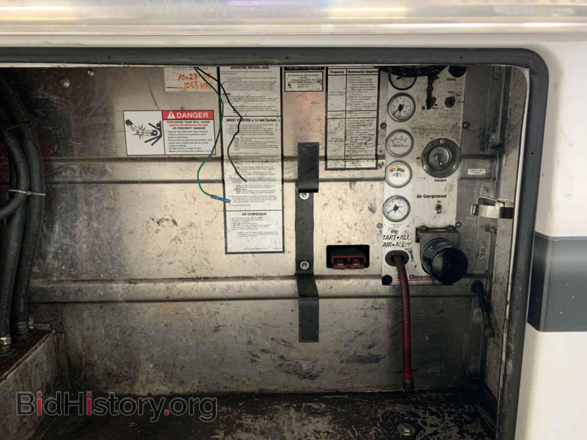 2012 FORD F-350 CHASSIS - VIN: 1FDBF3F62CEB44818 - Фото 2
