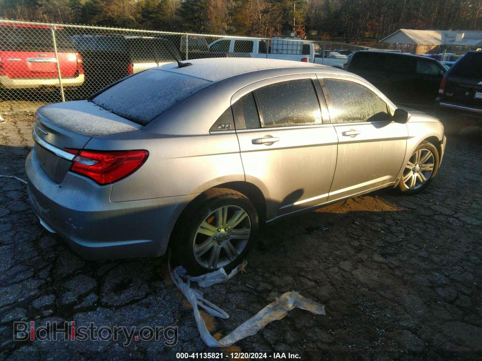 2013 CHRYSLER 200 - VIN: 1C3CCBBB8DN764903 - Фото 4
