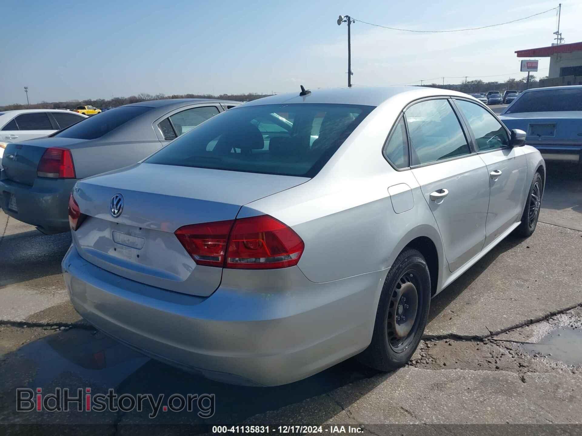 2013 VOLKSWAGEN PASSAT - VIN: 1VWAP7A37DC005649 - Фото 4