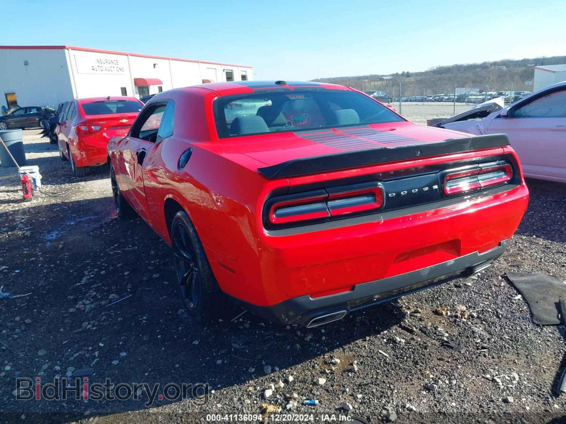 2018 DODGE CHALLENGER - VIN: 2C3CDZAG3JH334123 - Фото 3