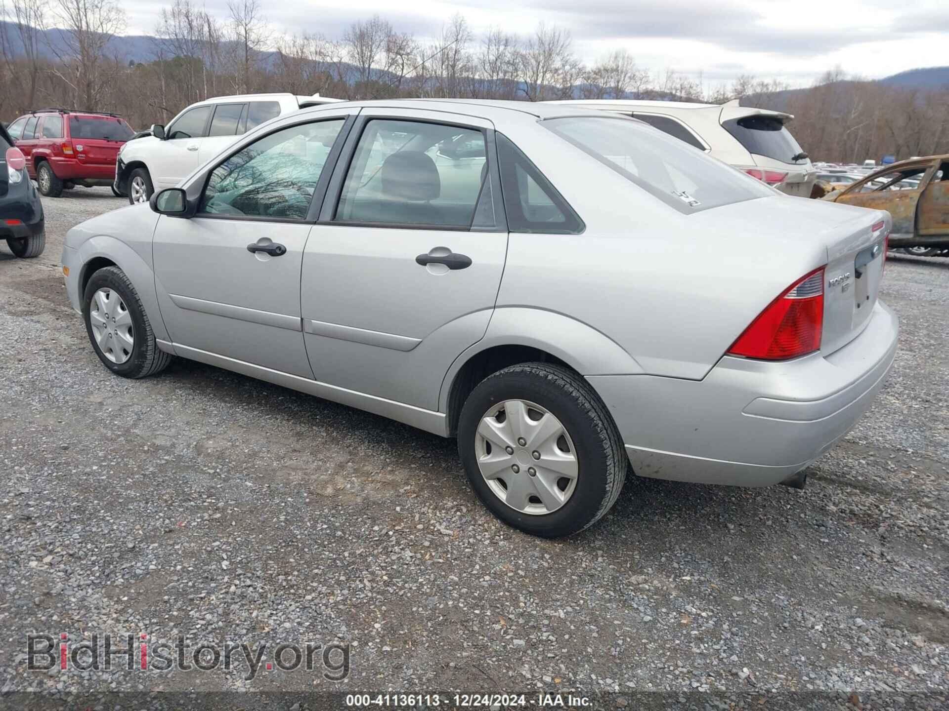2007 FORD FOCUS - VIN: 1FAFP34N97W300906 - Фото 3