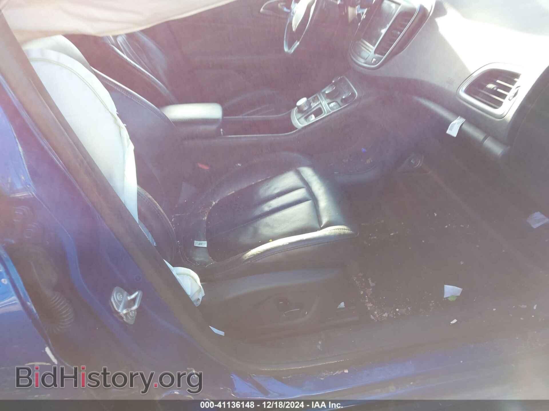 2016 CHRYSLER 200 - VIN: 1C3CCCAB4GN190909 - Фото 5
