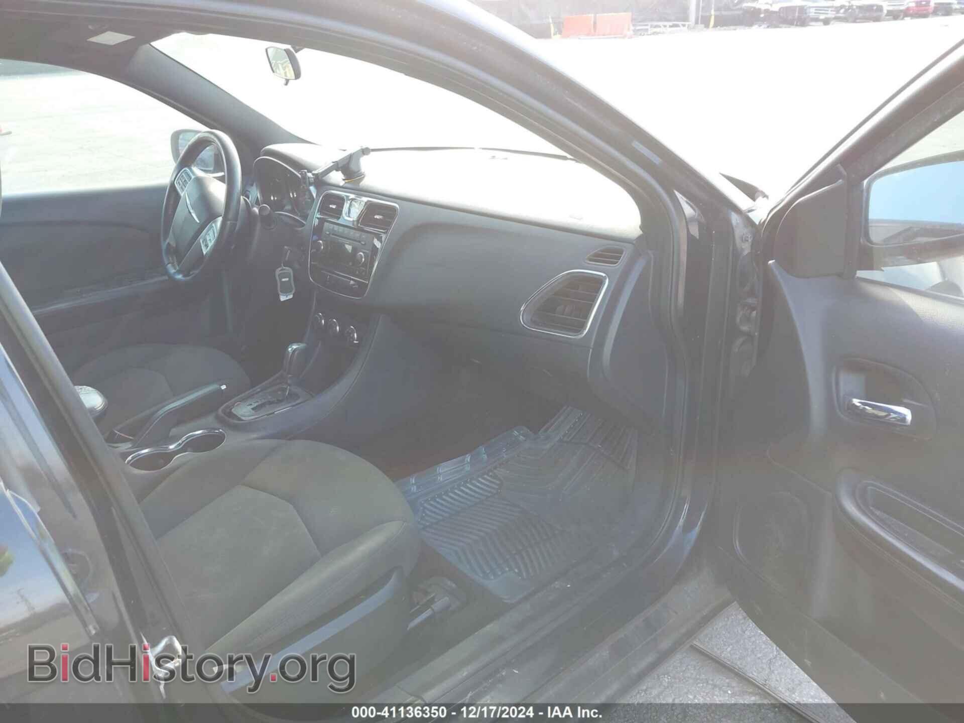 2011 CHRYSLER 200 - VIN: 1C3BC1FB9BN521923 - Фото 5