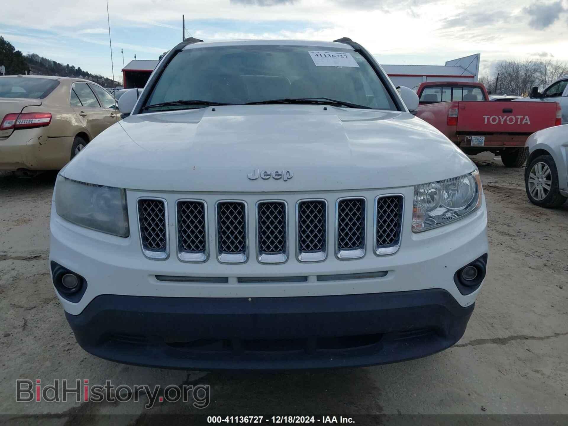 2014 JEEP COMPASS - VIN: 1C4NJCEA2ED647943 - Фото 12