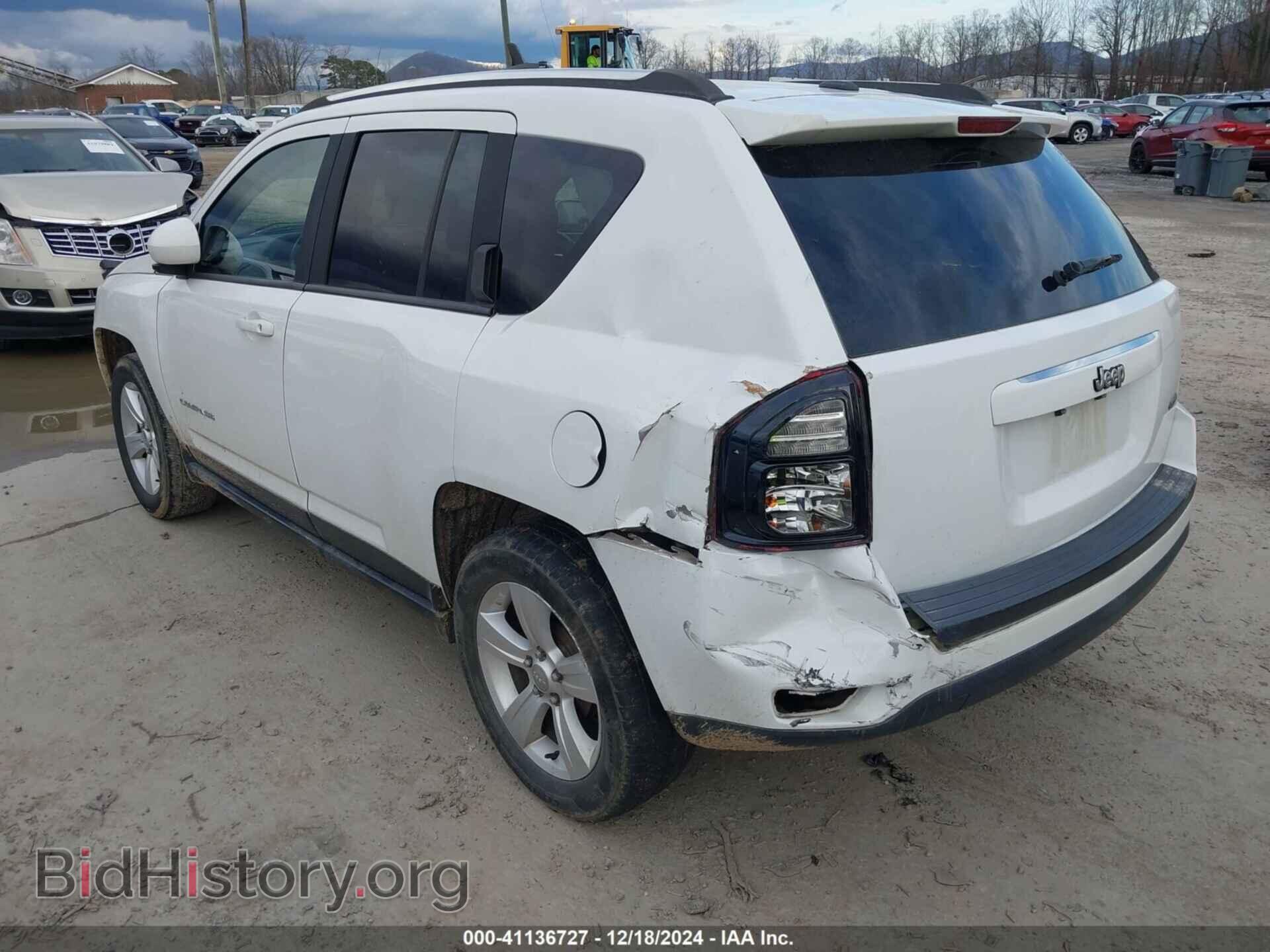 2014 JEEP COMPASS - VIN: 1C4NJCEA2ED647943 - Фото 3