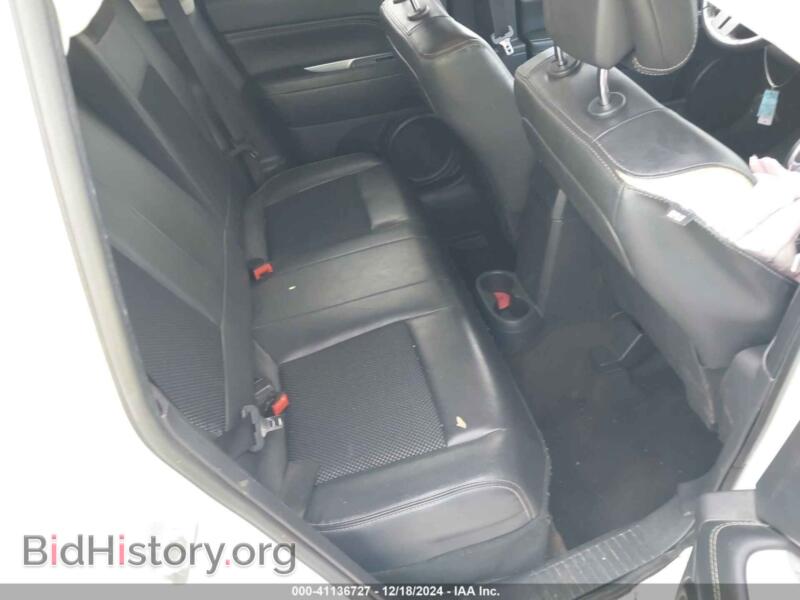 2014 Jeep COMPASS (VIN 1C4NJCEA2ED647943) — фото 8 из 16