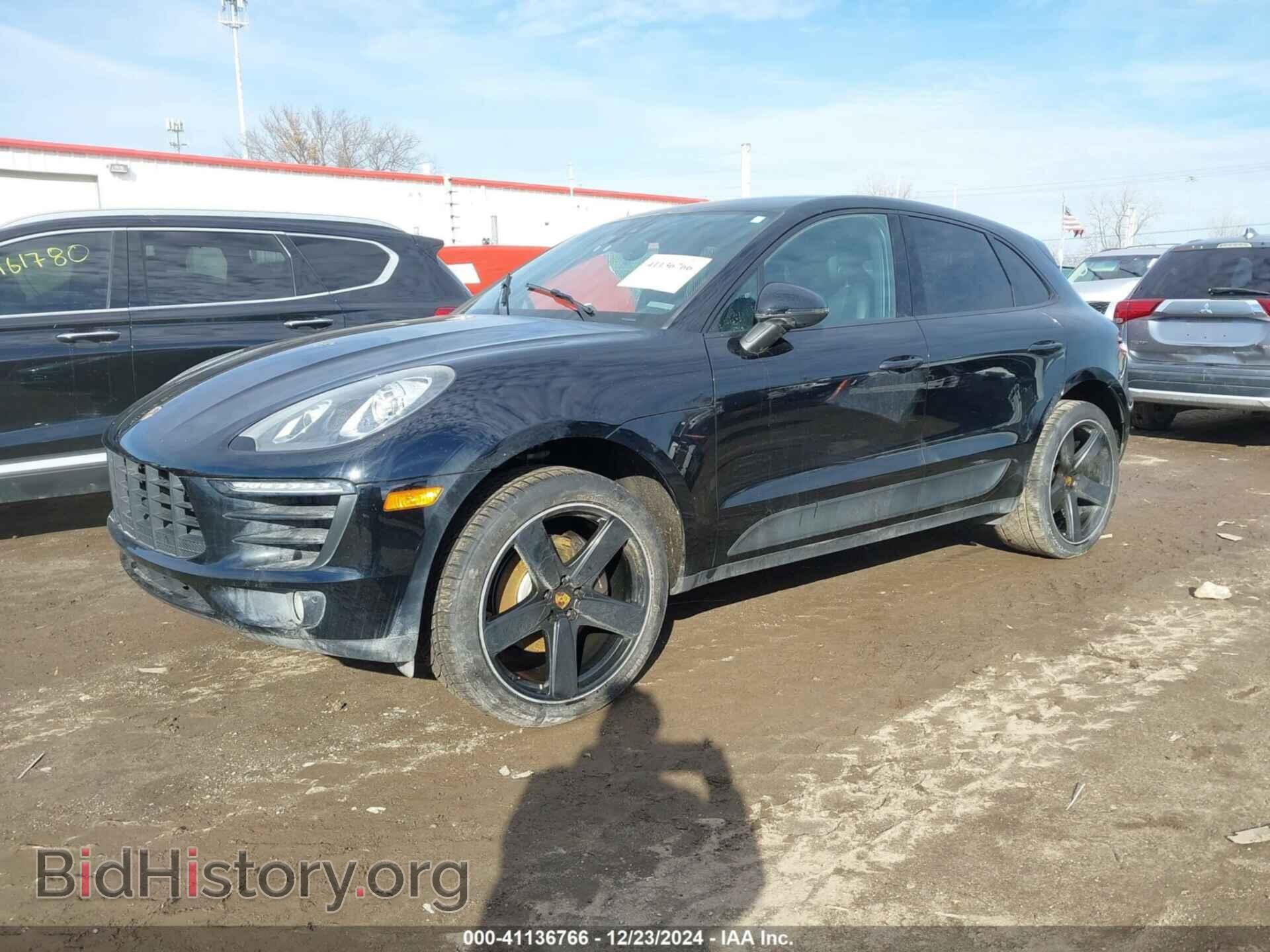 2017 PORSCHE MACAN - VIN: WP1AA2A53HLB03199 - Photo 2