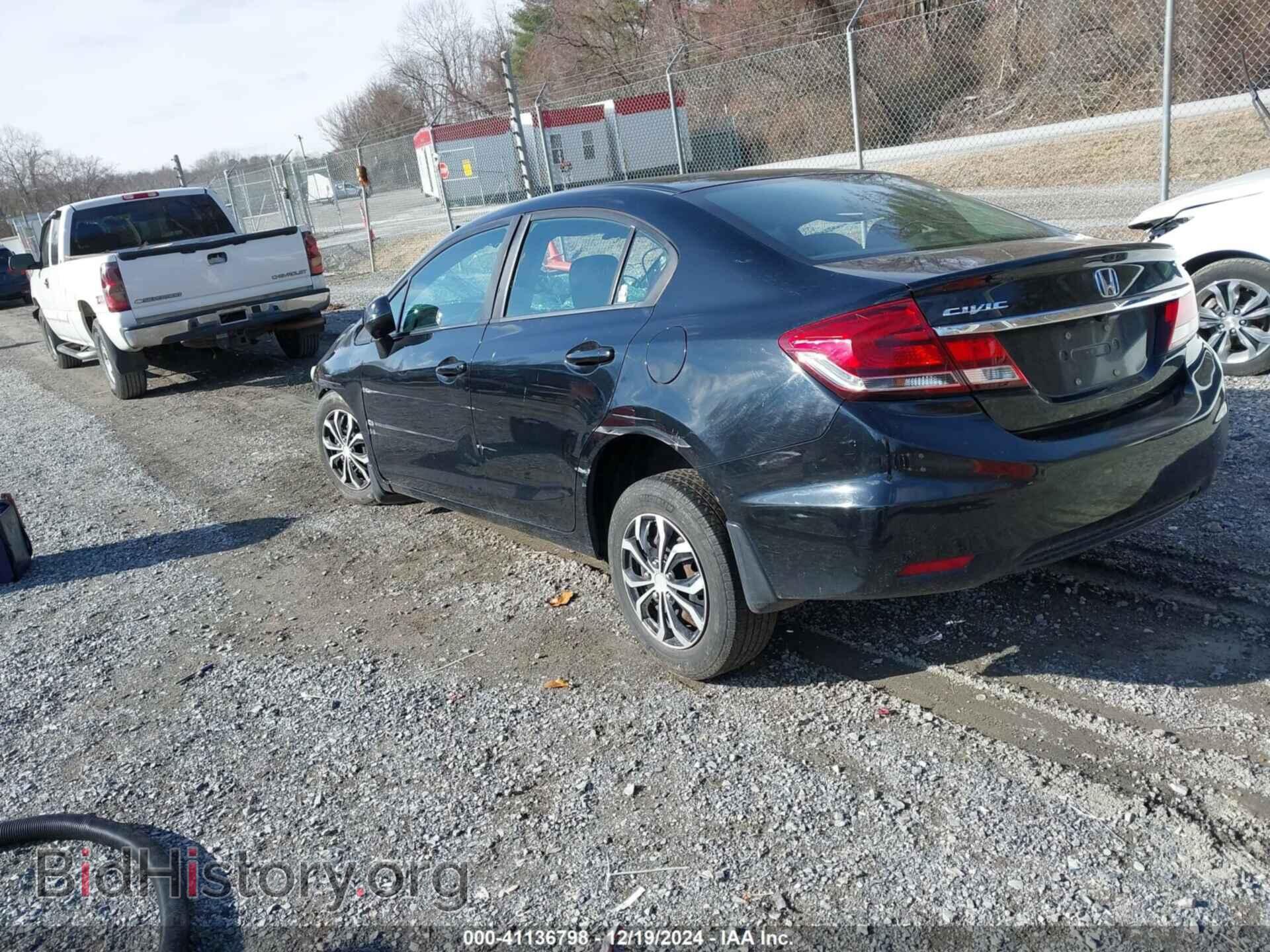 2013 HONDA CIVIC - VIN: 19XFB2E56DE037166 - Фото 3