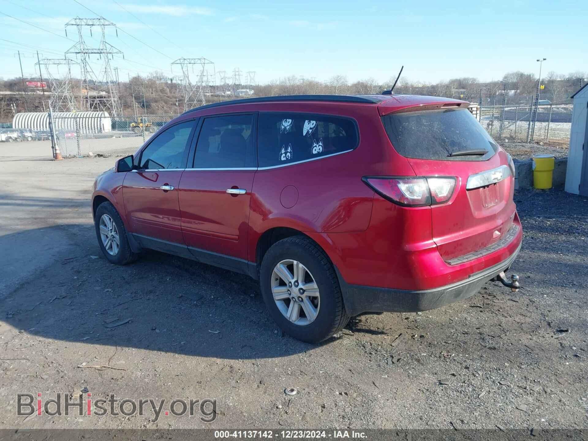 2014 CHEVROLET TRAVERSE - VIN: 1GNKRHKD5EJ304009 - Фото 3