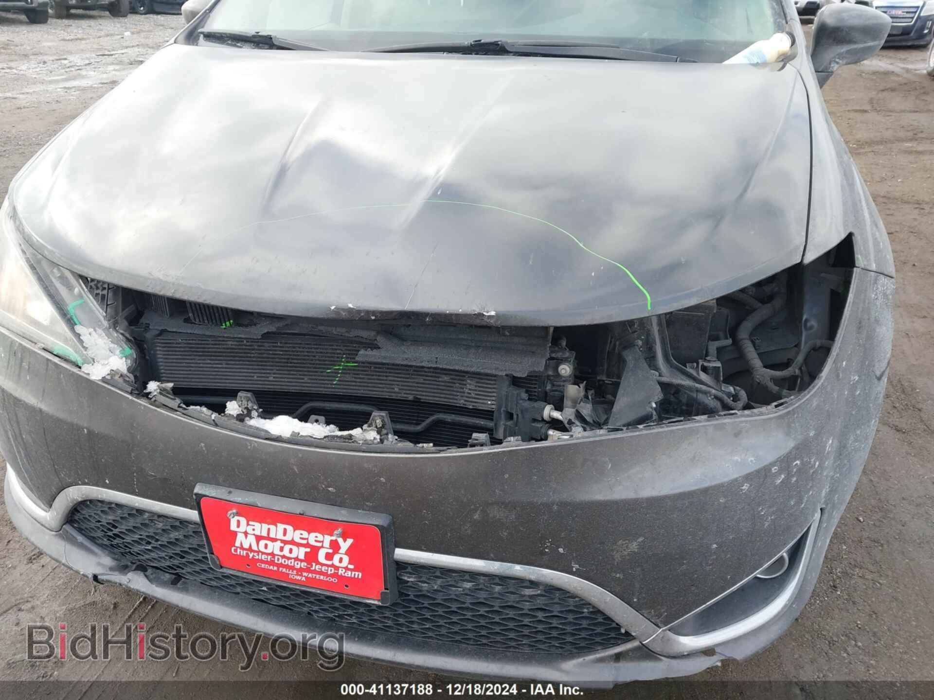 2017 CHRYSLER PACIFICA - VIN: 2C4RC1EG5HR752871 - Фото 6