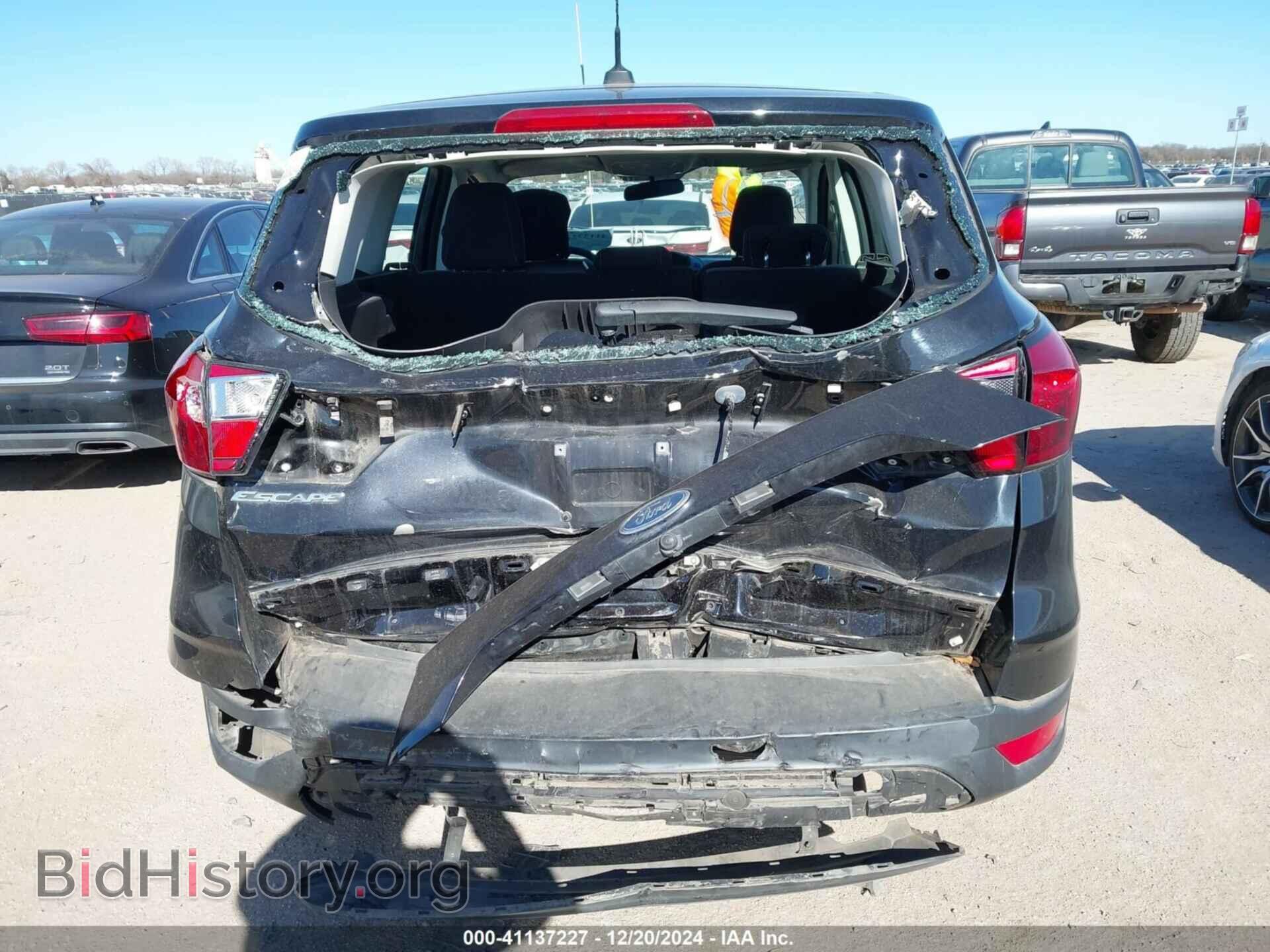 2019 FORD ESCAPE - VIN: 1FMCU0F72KUA40917 - Фото 16