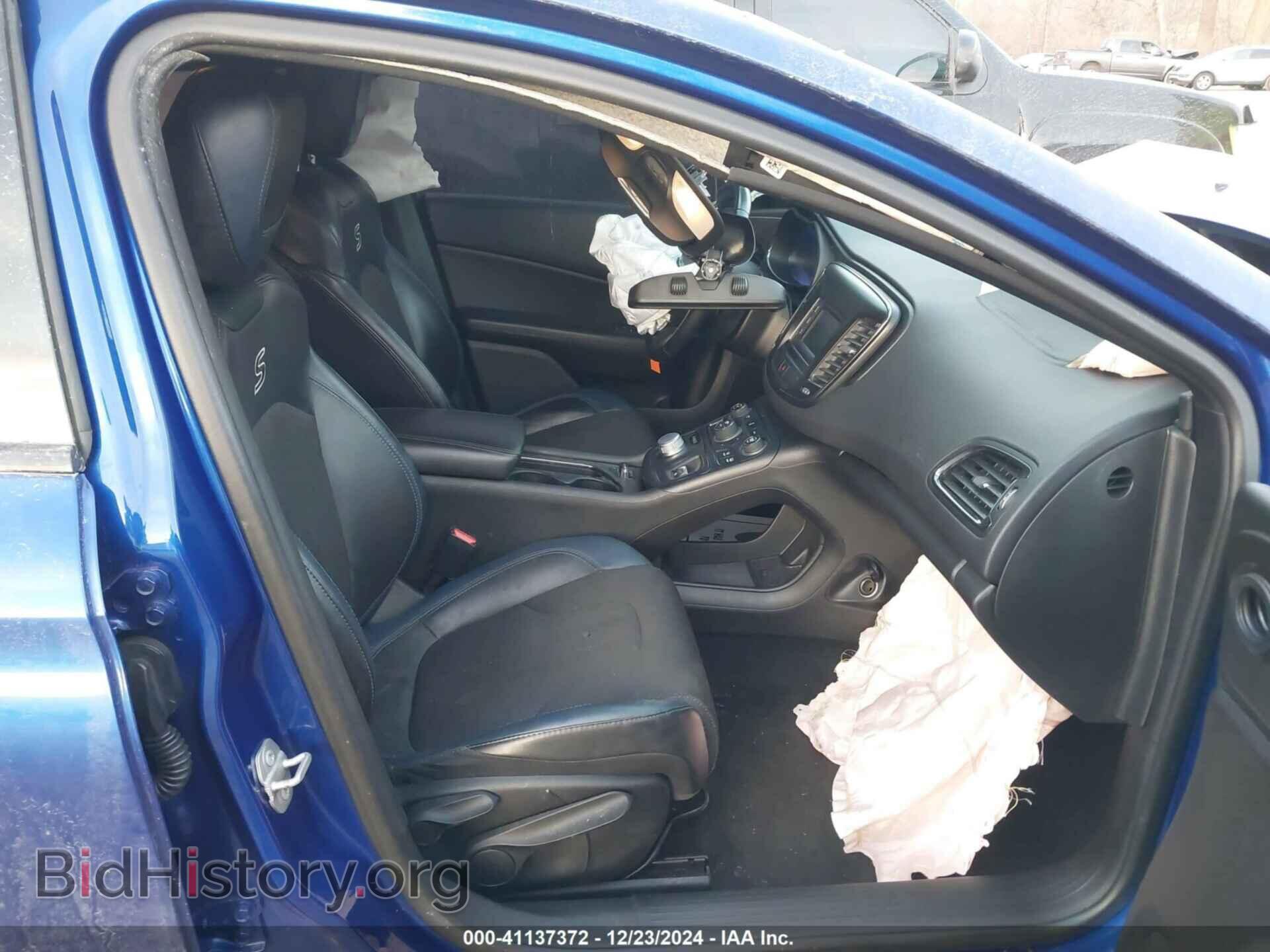 2016 CHRYSLER 200 - VIN: 1C3CCCBB2GN142324 - Фото 5