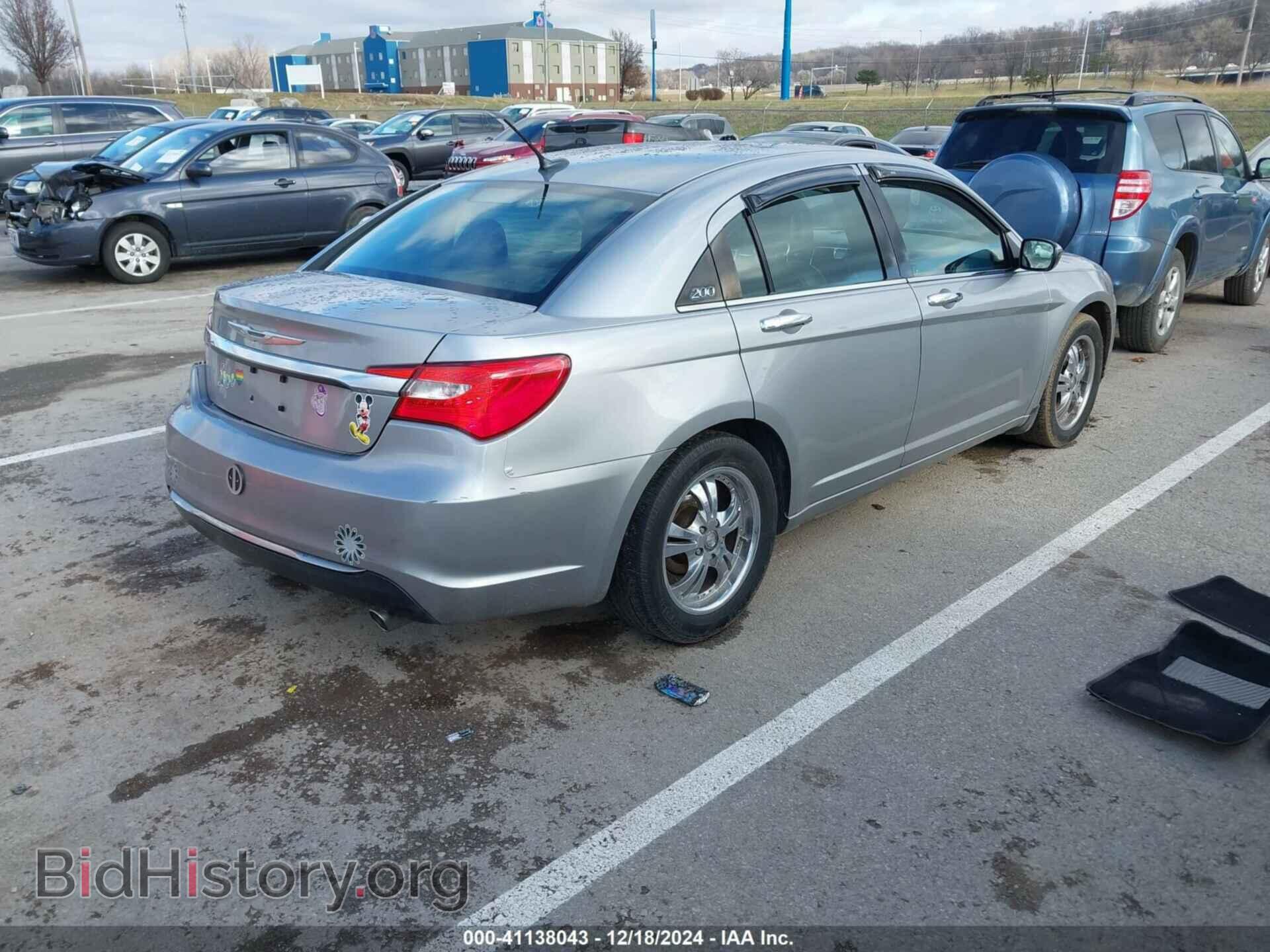 2014 CHRYSLER 200 - VIN: 1C3CCBCGXEN152813 - Фото 4