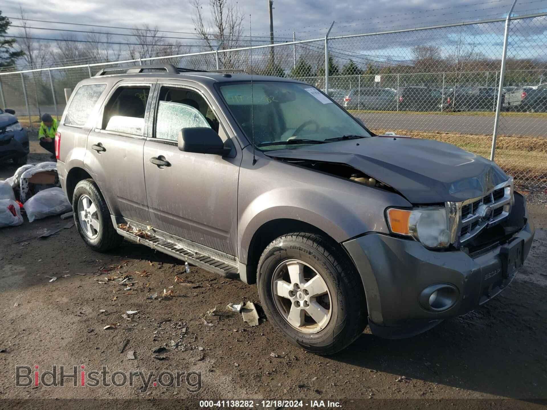Фотография 1FMCU0D76AKA31649 - FORD ESCAPE 2010
