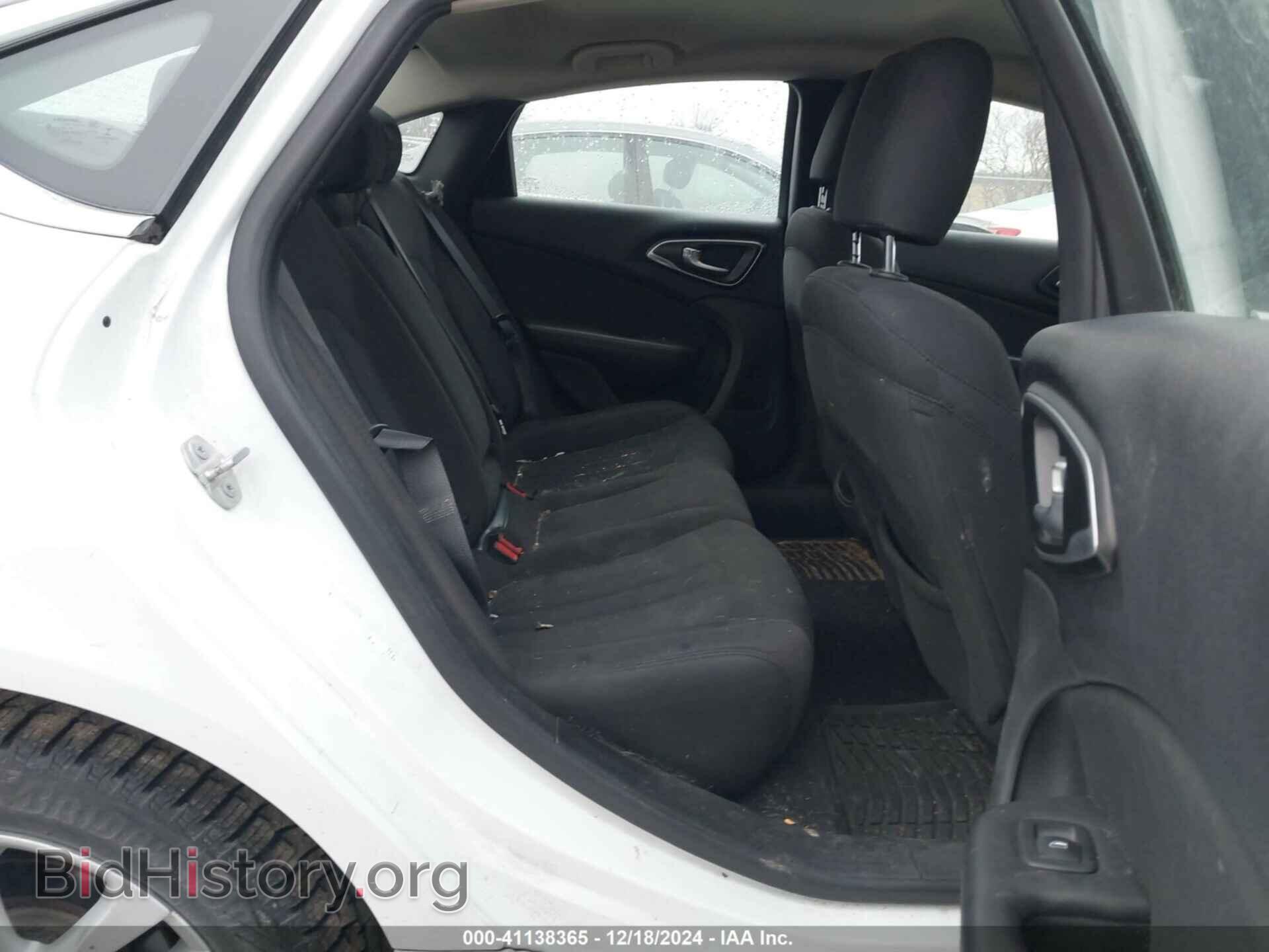 2016 CHRYSLER 200 - VIN: 1C3CCCAB6GN131537 - Фото 8