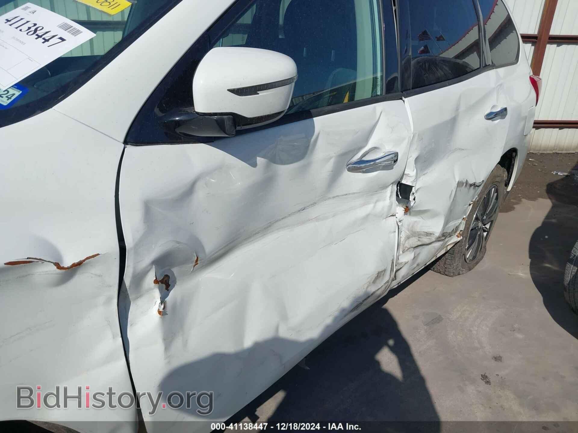2017 NISSAN PATHFINDER - VIN: 5N1DR2MN9HC686070 - Фото 6