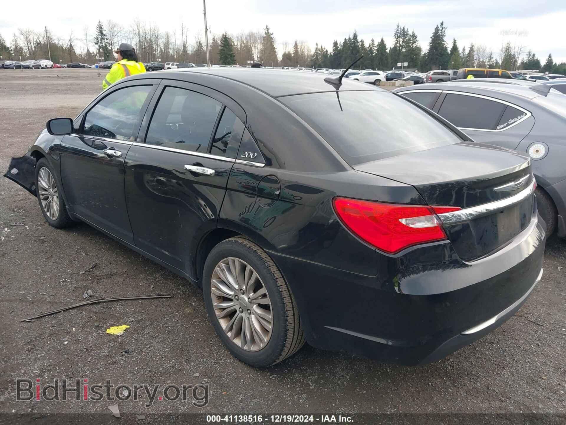 2013 CHRYSLER 200 - VIN: 1C3CCBCG8DN623582 - Фото 3