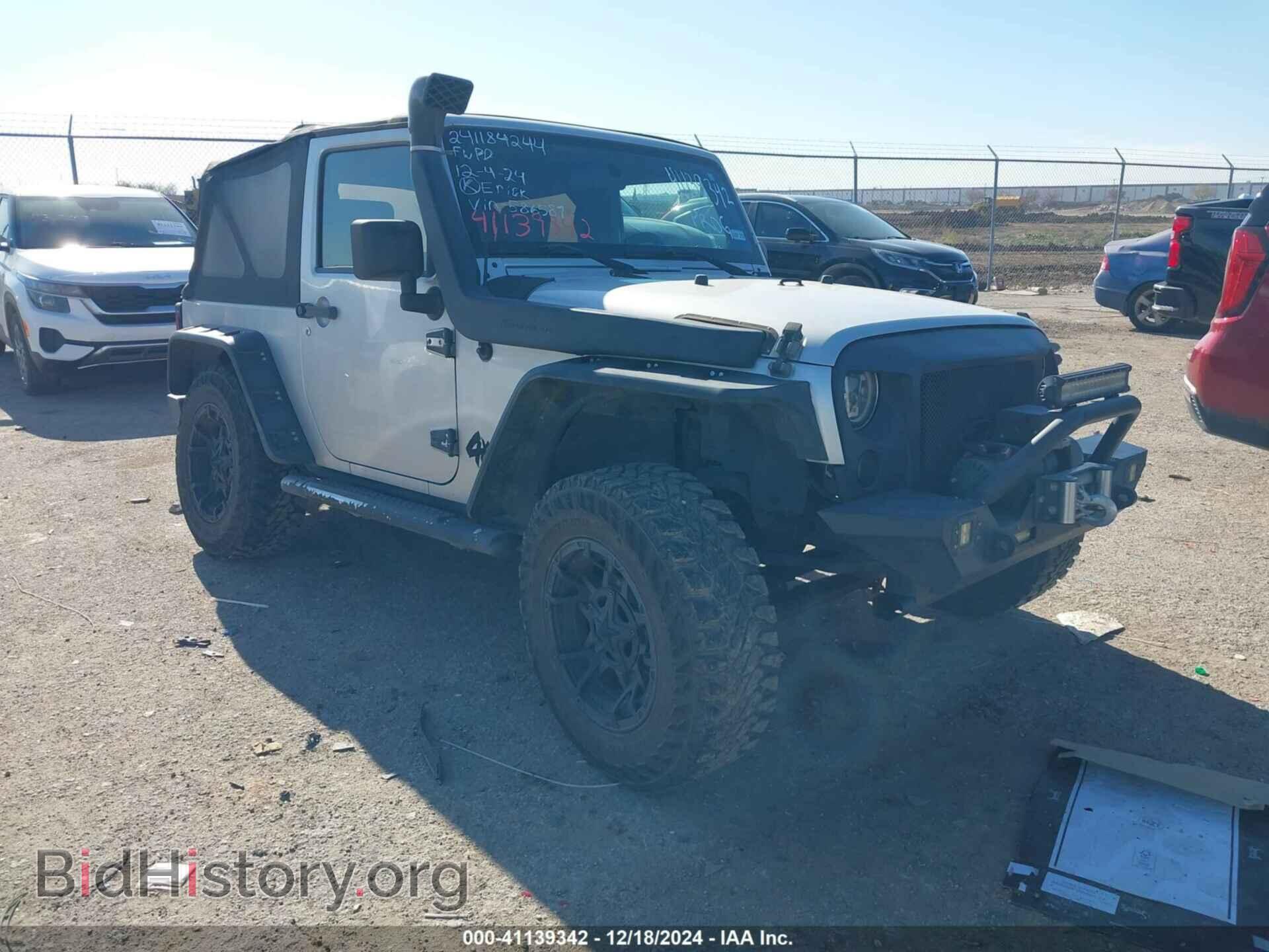 Photo 1J4FA24118L586587 - JEEP WRANGLER 2008