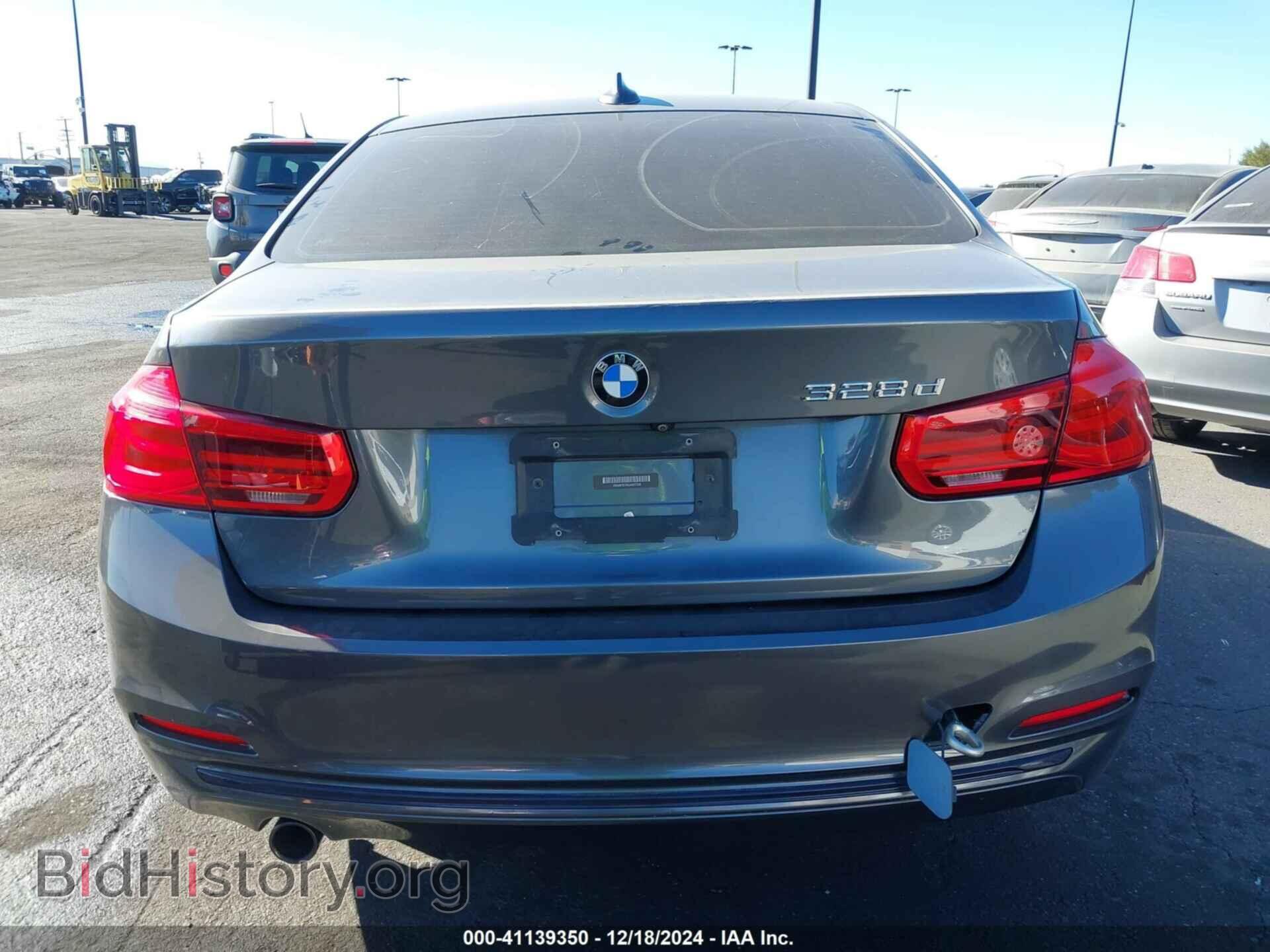 2018 BMW 328D - VIN: WBA8E5C56JA507728 - Фото 17