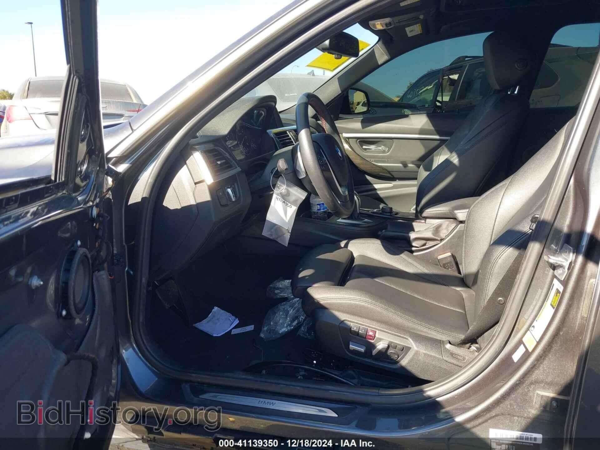 2018 BMW 328D - VIN: WBA8E5C56JA507728 - Фото 5