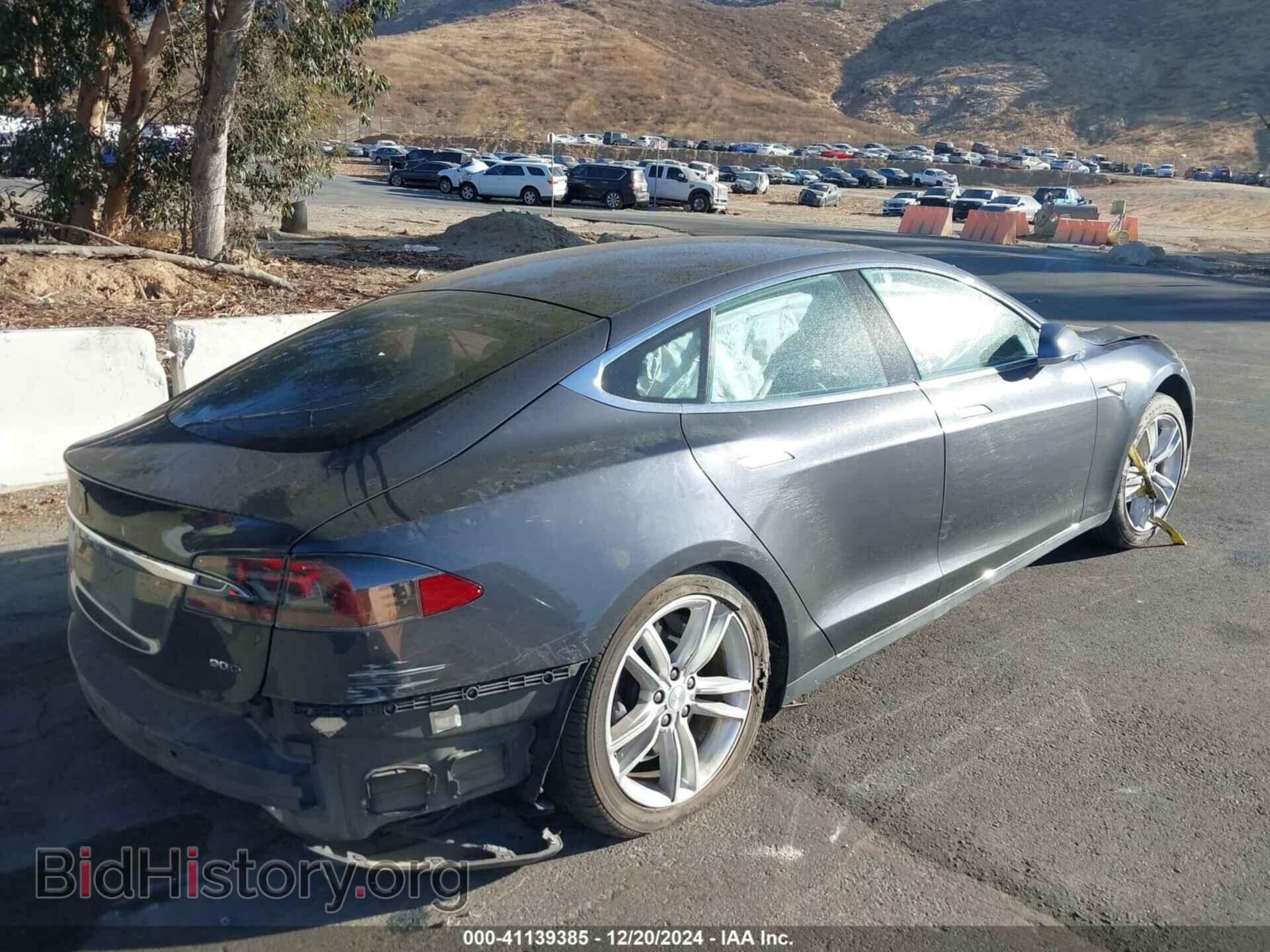 2015 TESLA MODEL S - VIN: 5YJSA1E20FF110059 - Фото 4