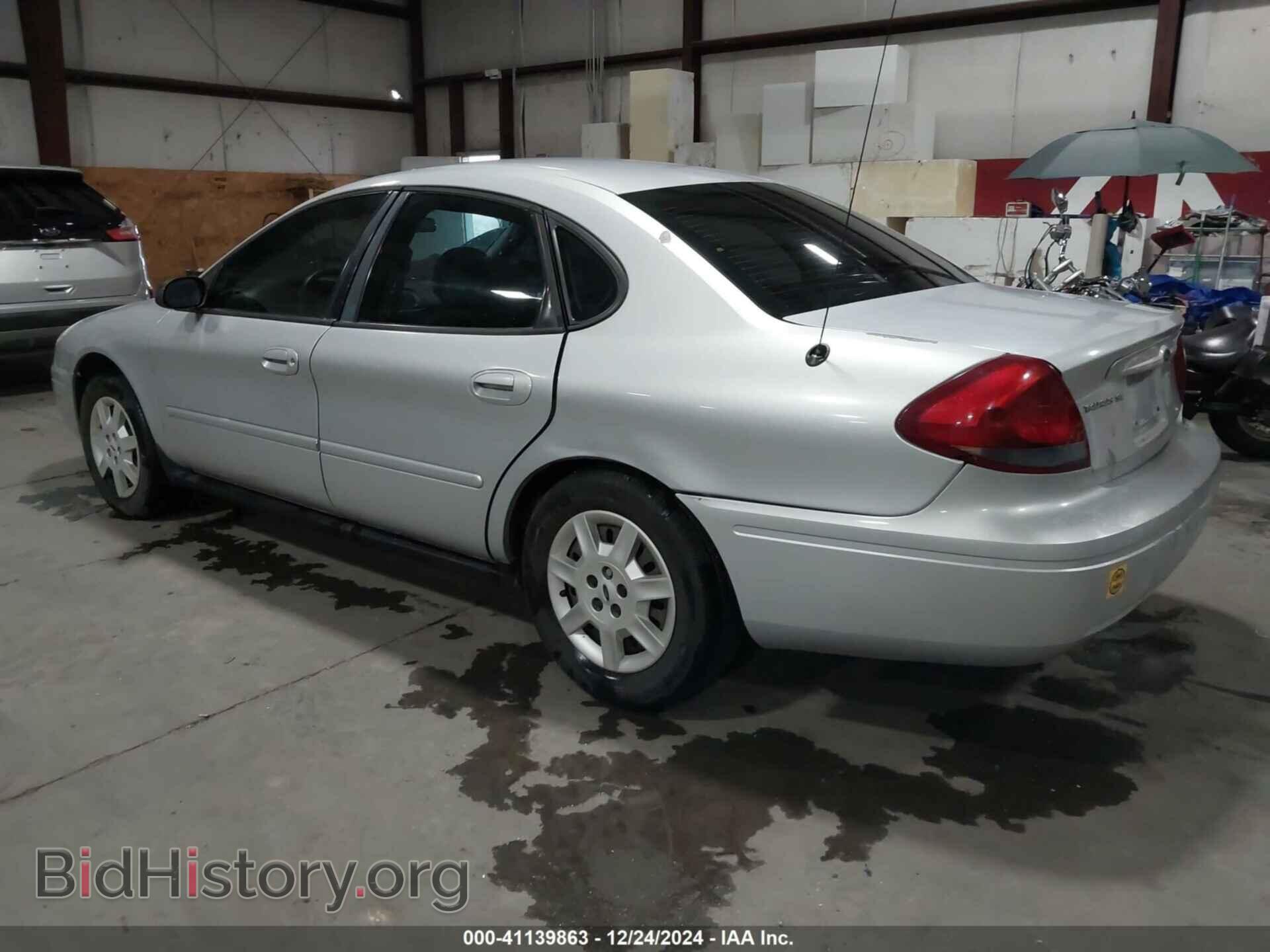 2005 FORD TAURUS - VIN: 1FAFP53U65A279642 - Фото 3
