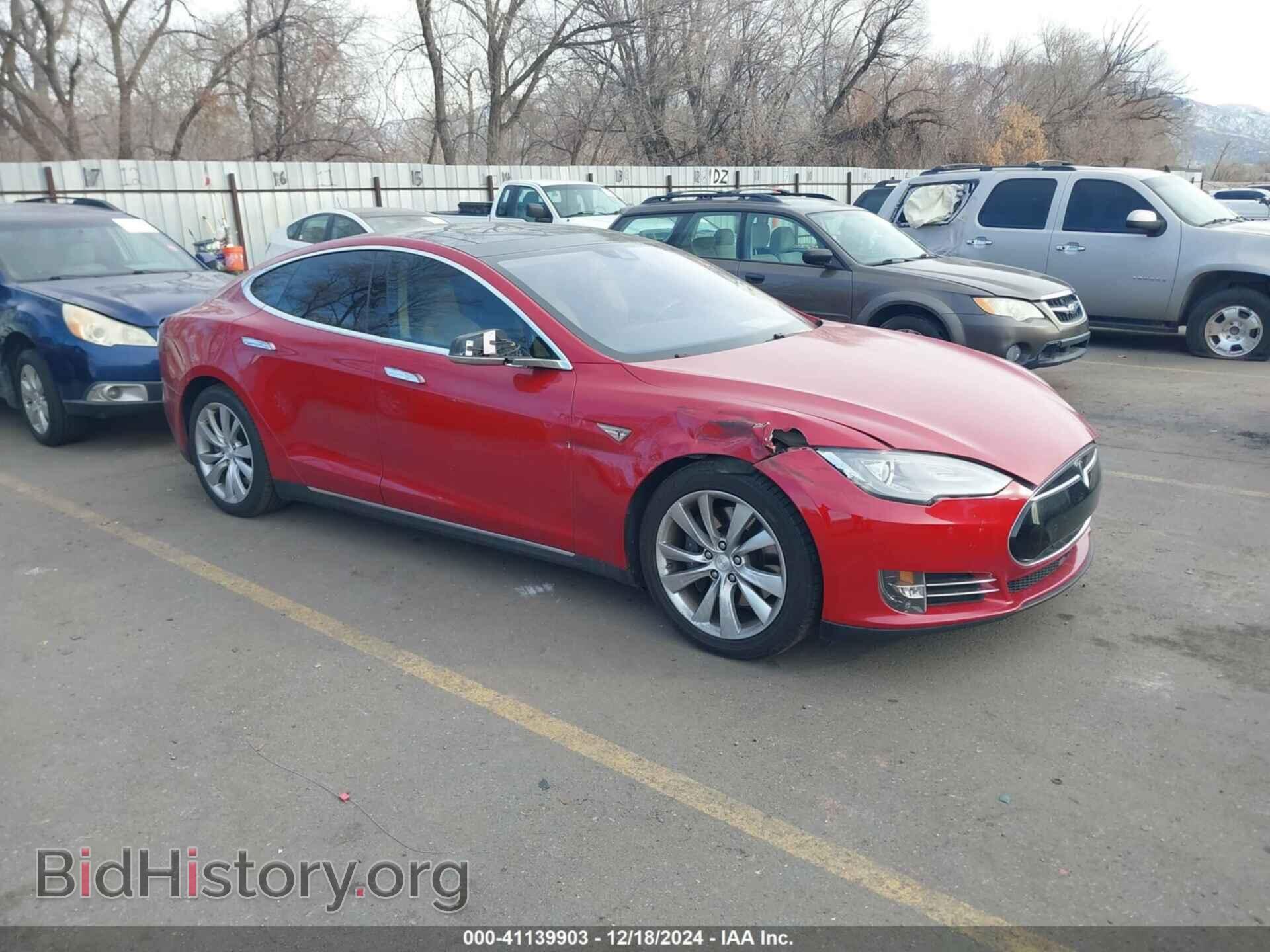 Фотография 5YJSA1E25FF101986 - TESLA MODEL S 2015