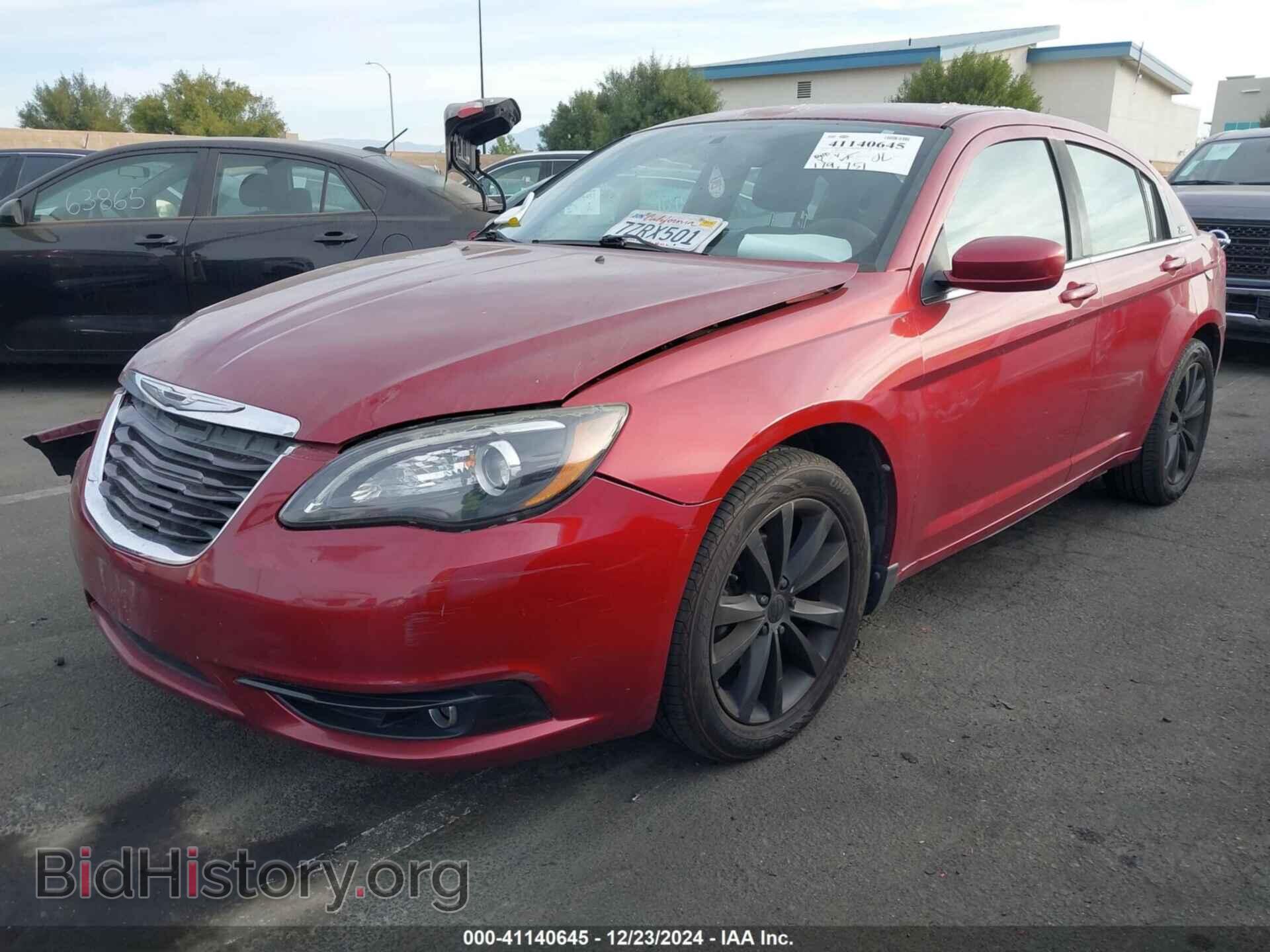 2013 CHRYSLER 200 - VIN: 1C3CCBBB8DN600664 - Фото 2