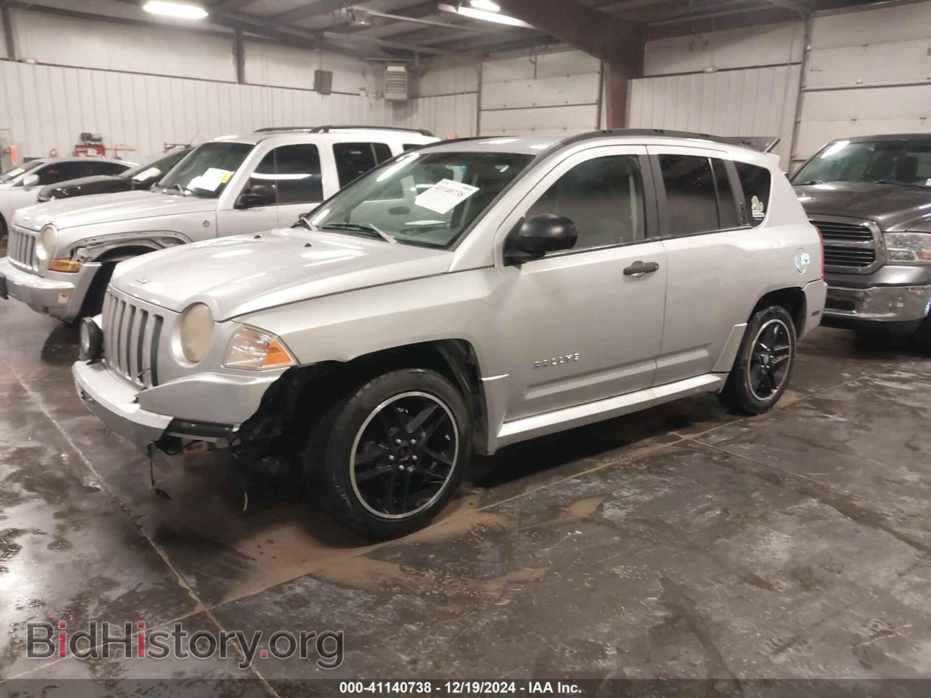 2008 JEEP COMPASS - VIN: 1J8FF47W58D667833 - Фото 2