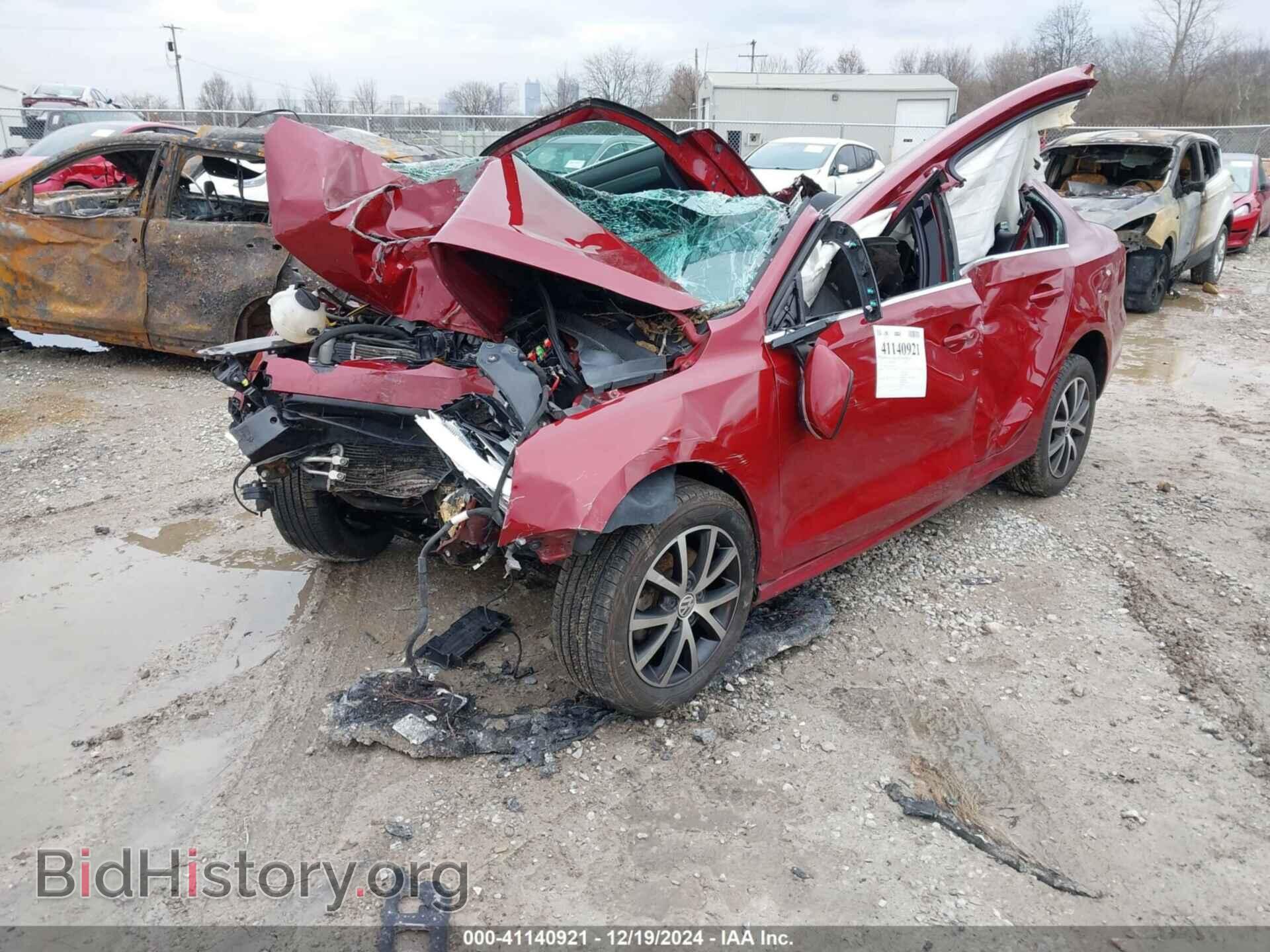 2017 VOLKSWAGEN JETTA - VIN: 3VWDB7AJ3HM336694 - Фото 2