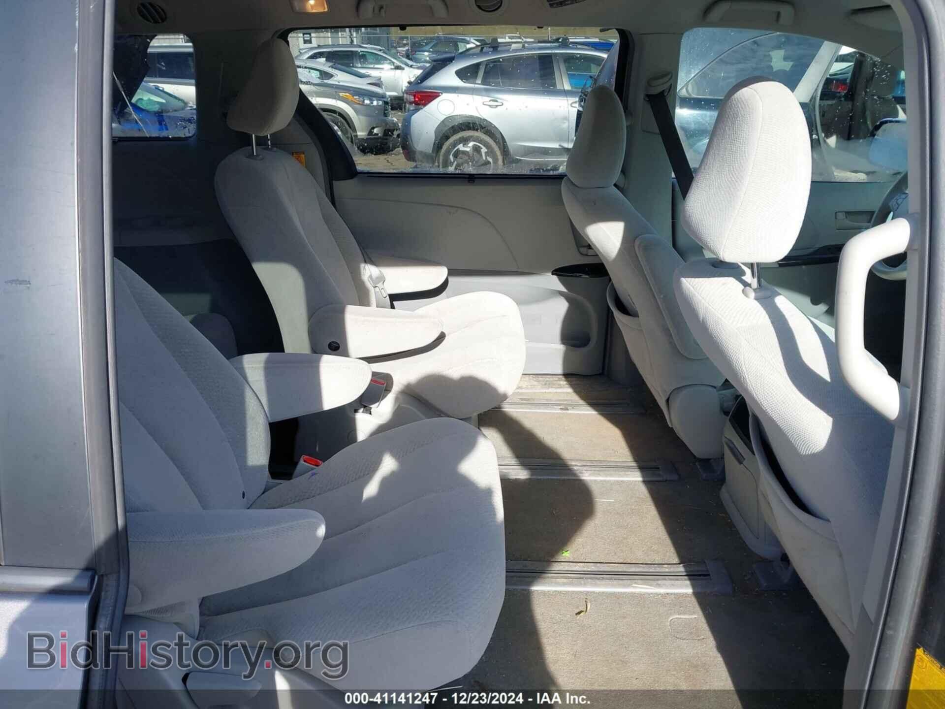 2013 TOYOTA SIENNA - VIN: 5TDJK3DC8DS056730 - Фото 8