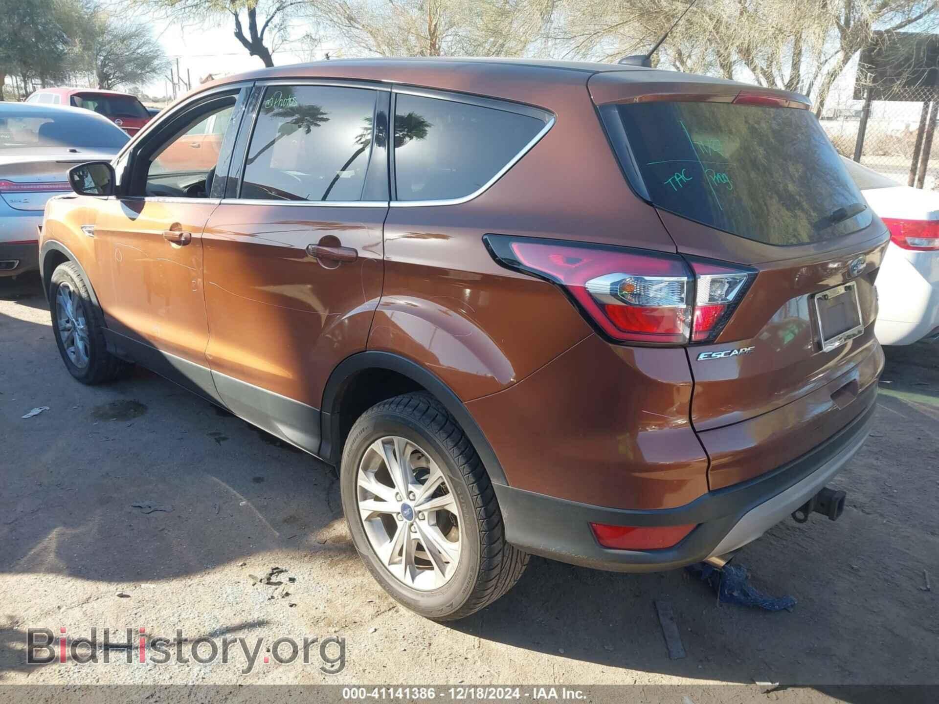2017 FORD ESCAPE - VIN: 1FMCU9G98HUF11157 - Фото 3