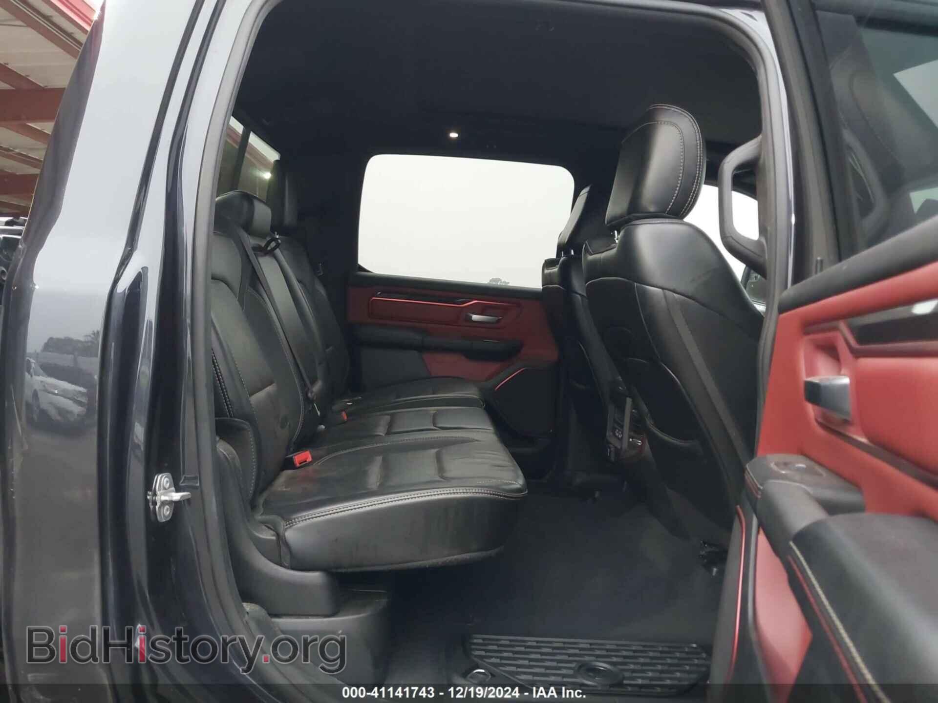 2019 RAM 1500 - VIN: 1C6SRFLT3KN721966 - Фото 8