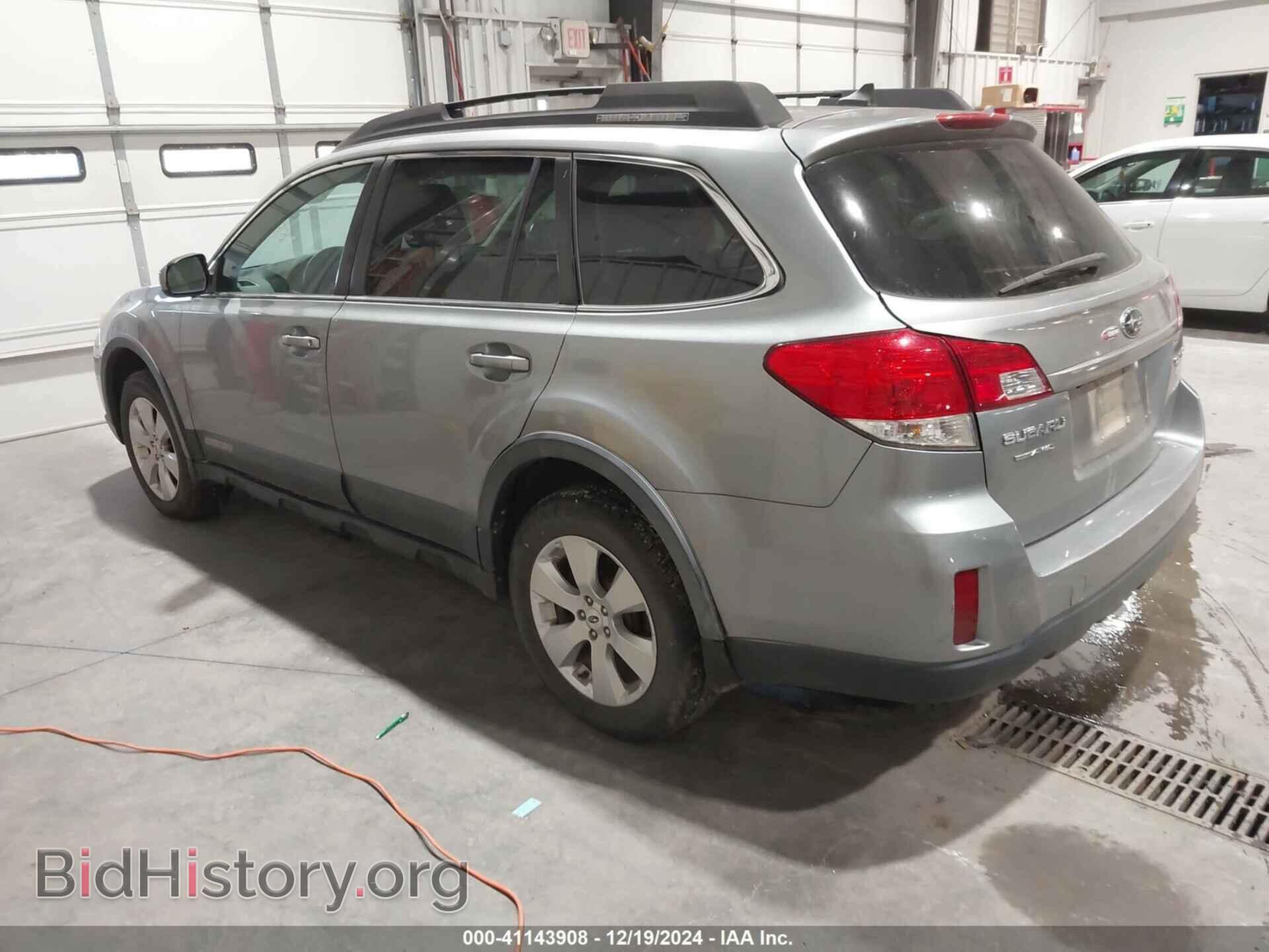 2011 SUBARU OUTBACK - VIN: 4S4BRBLC6B3428040 - Фото 3
