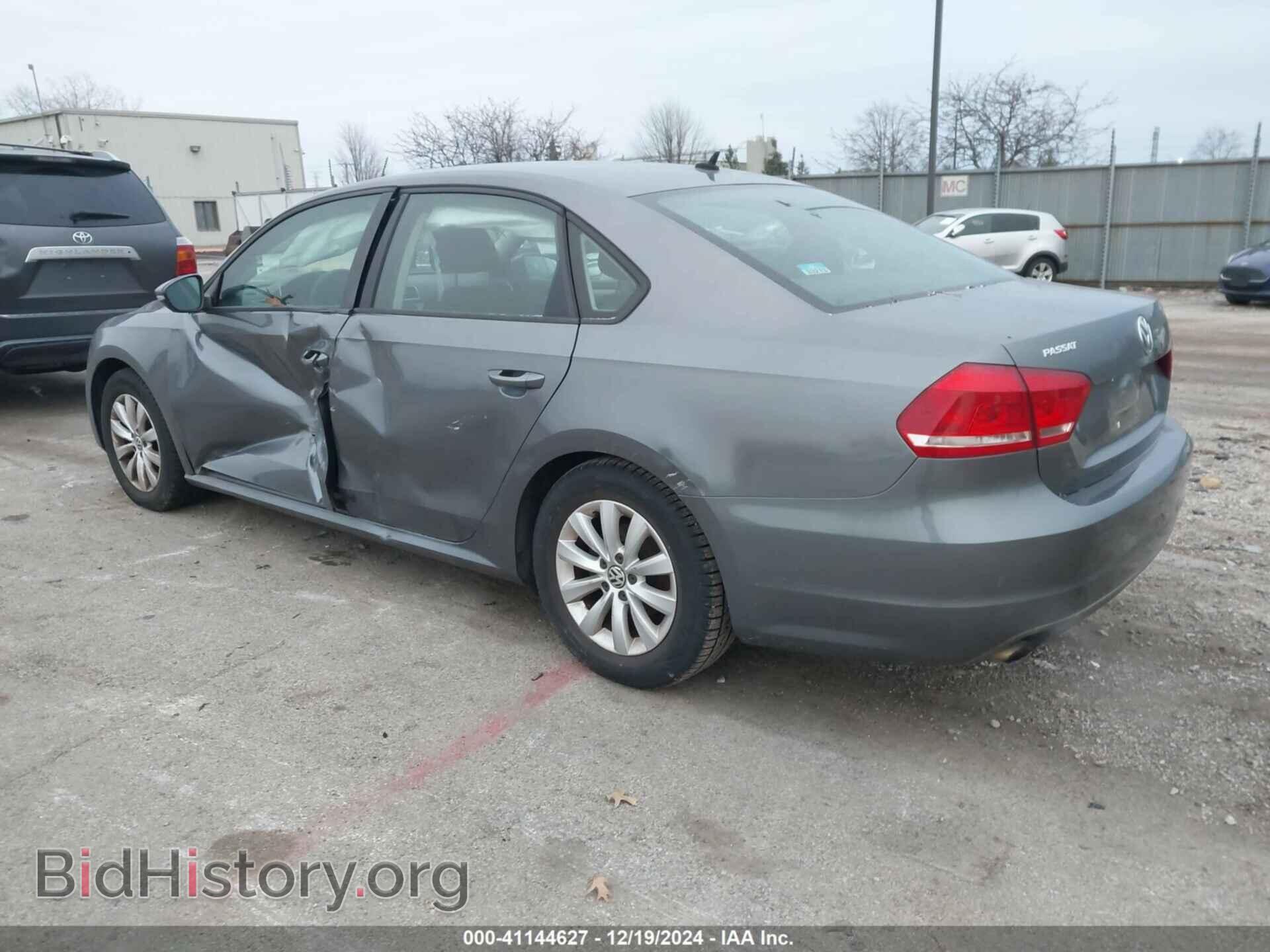 2012 VOLKSWAGEN PASSAT - VIN: 1VWAP7A3XCC034738 - Фото 3