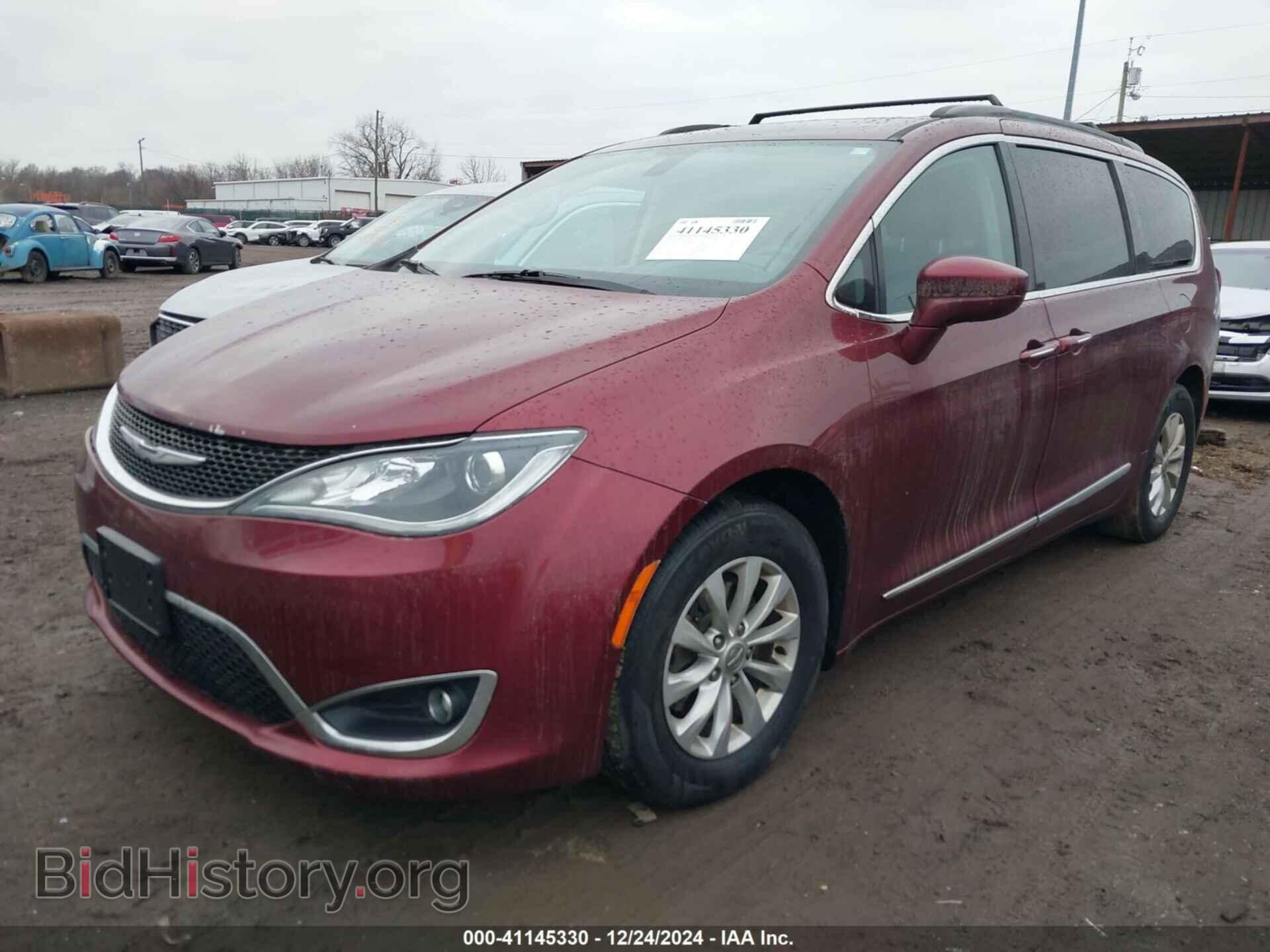 2017 CHRYSLER PACIFICA - VIN: 2C4RC1BG8HR642160 - Фото 2