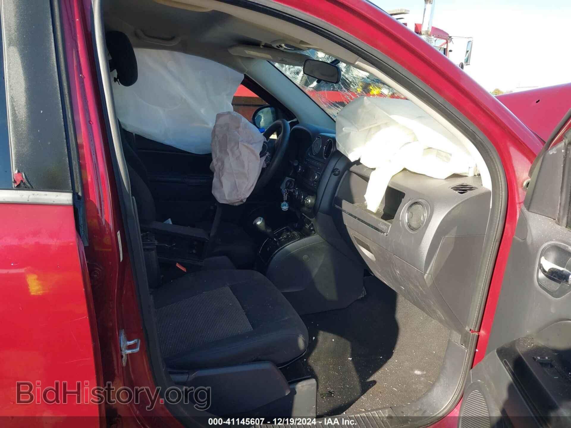 2011 JEEP COMPASS - VIN: 1J4NT1FA4BD170564 - Photo 5
