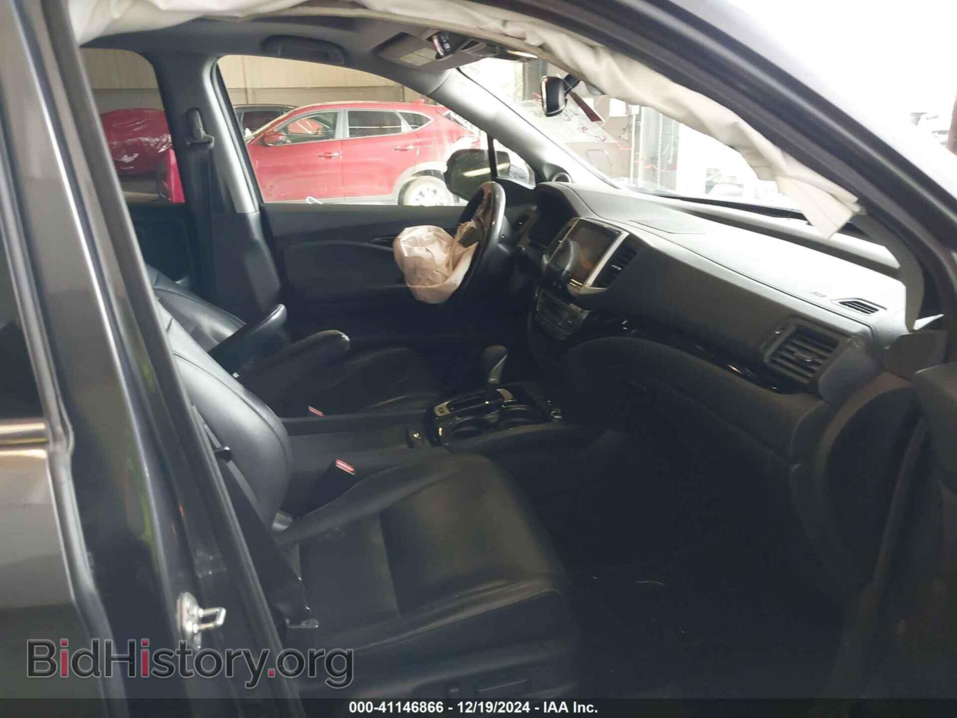2017 HONDA RIDGELINE - VIN: 5FPYK3F73HB034764 - Фото 5