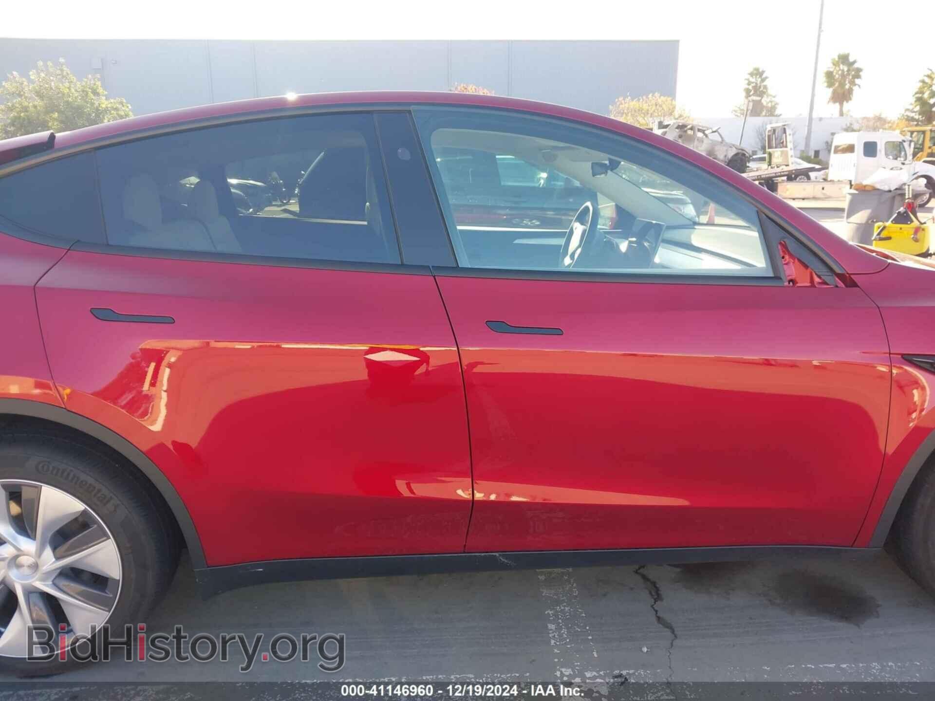 2024 TESLA MODEL Y - VIN: 7SAYGDEE5RF072758 - Фото 14