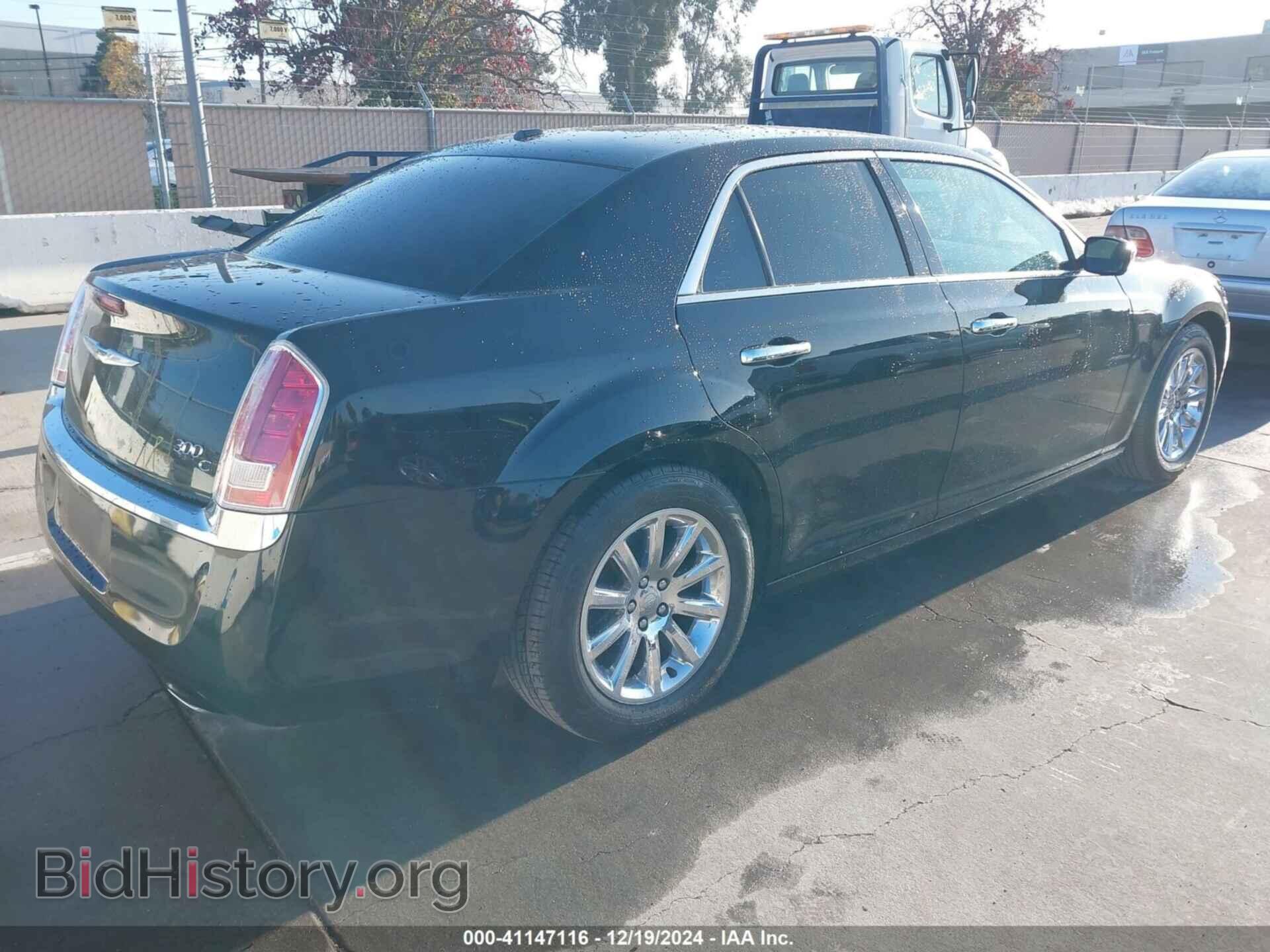 2013 CHRYSLER 300C - VIN: 2C3CCAET2DH650466 - Фото 4