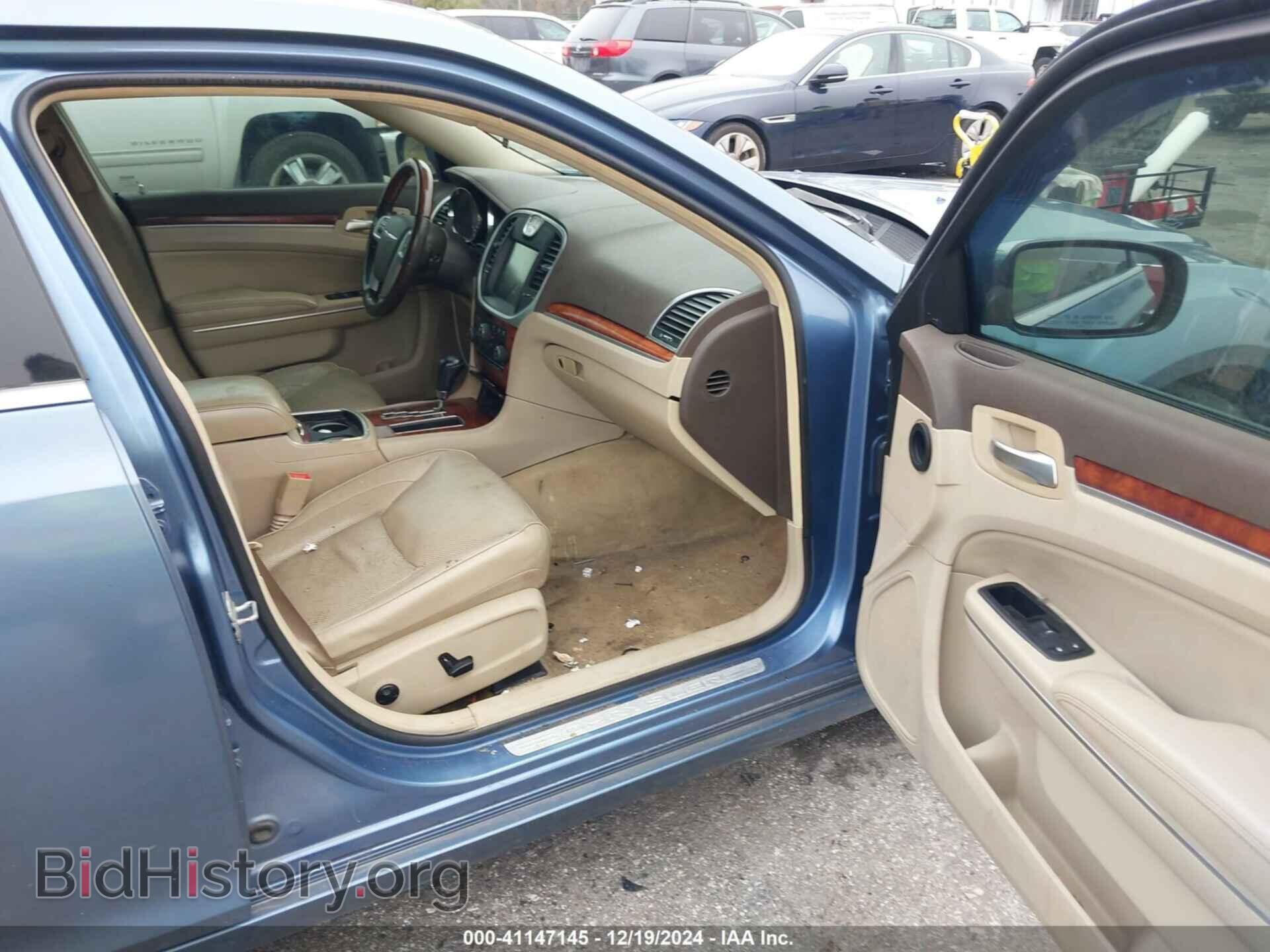 2011 CHRYSLER 300 - VIN: 2C3CA5CG7BH547365 - Фото 5