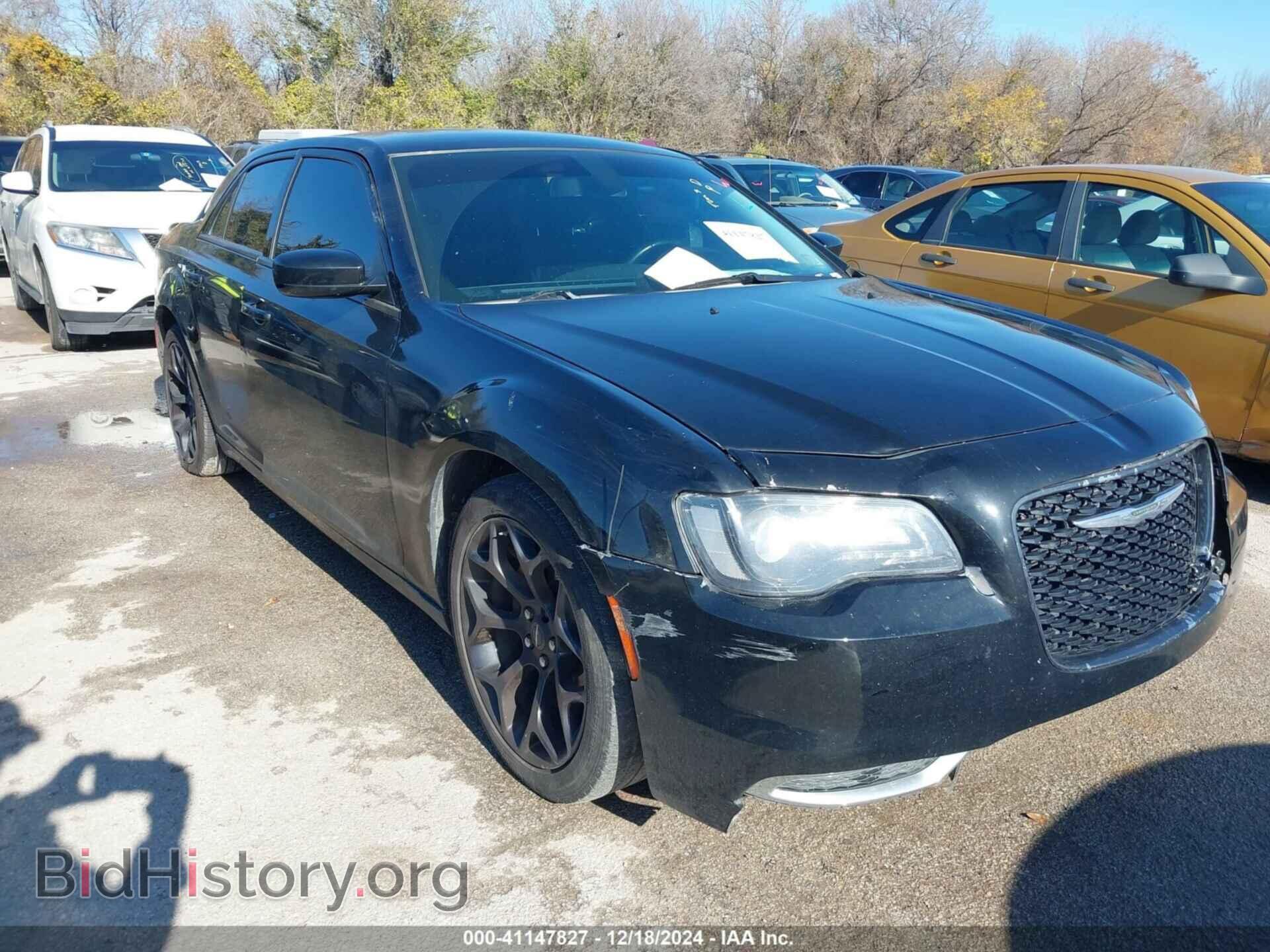 Фотография 2C3CCAAG3KH676001 - CHRYSLER 300 2019