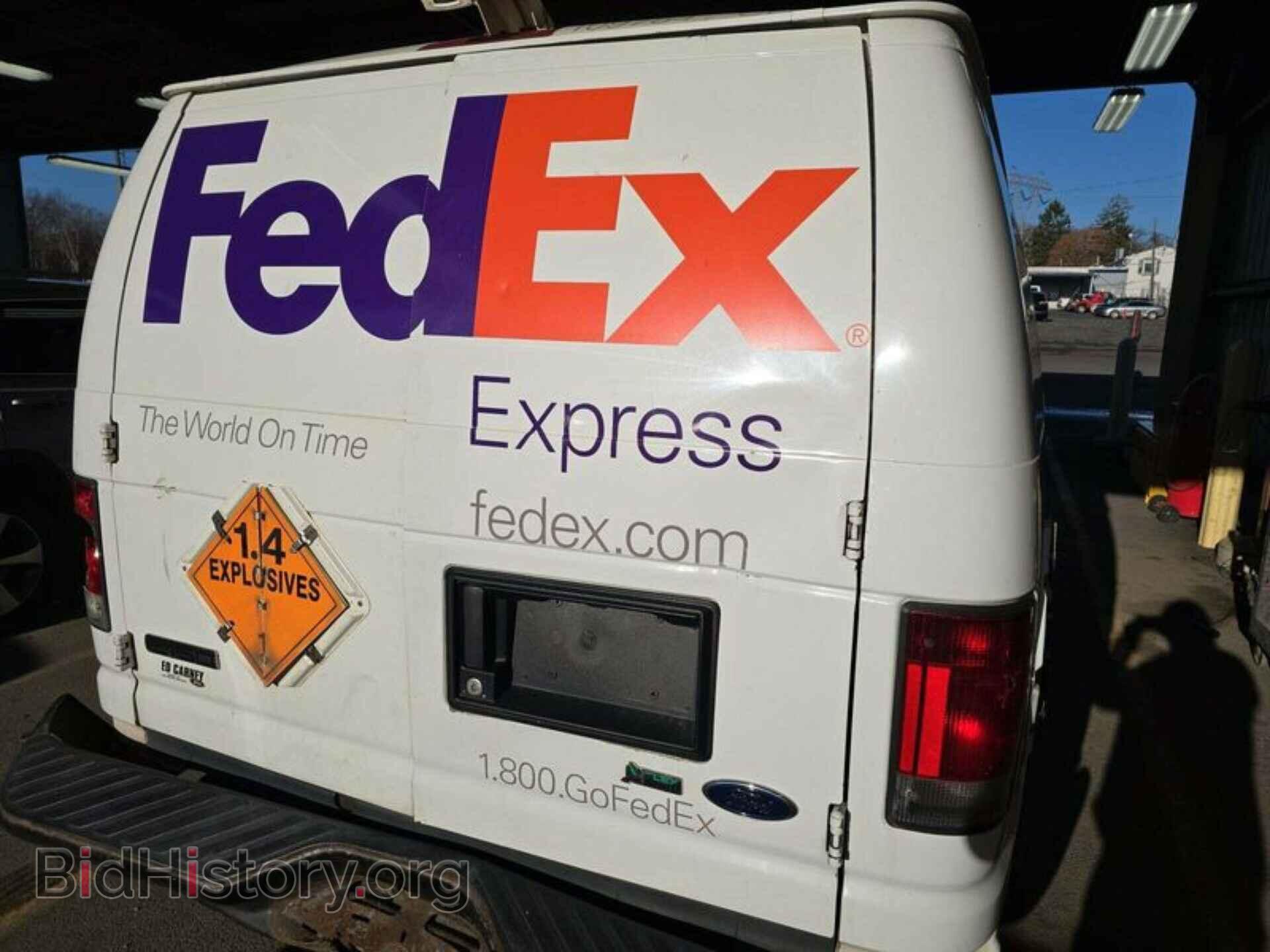 2010 FORD E-150 - VIN: 1FTNE1EW4ADA91777 - Фото 3