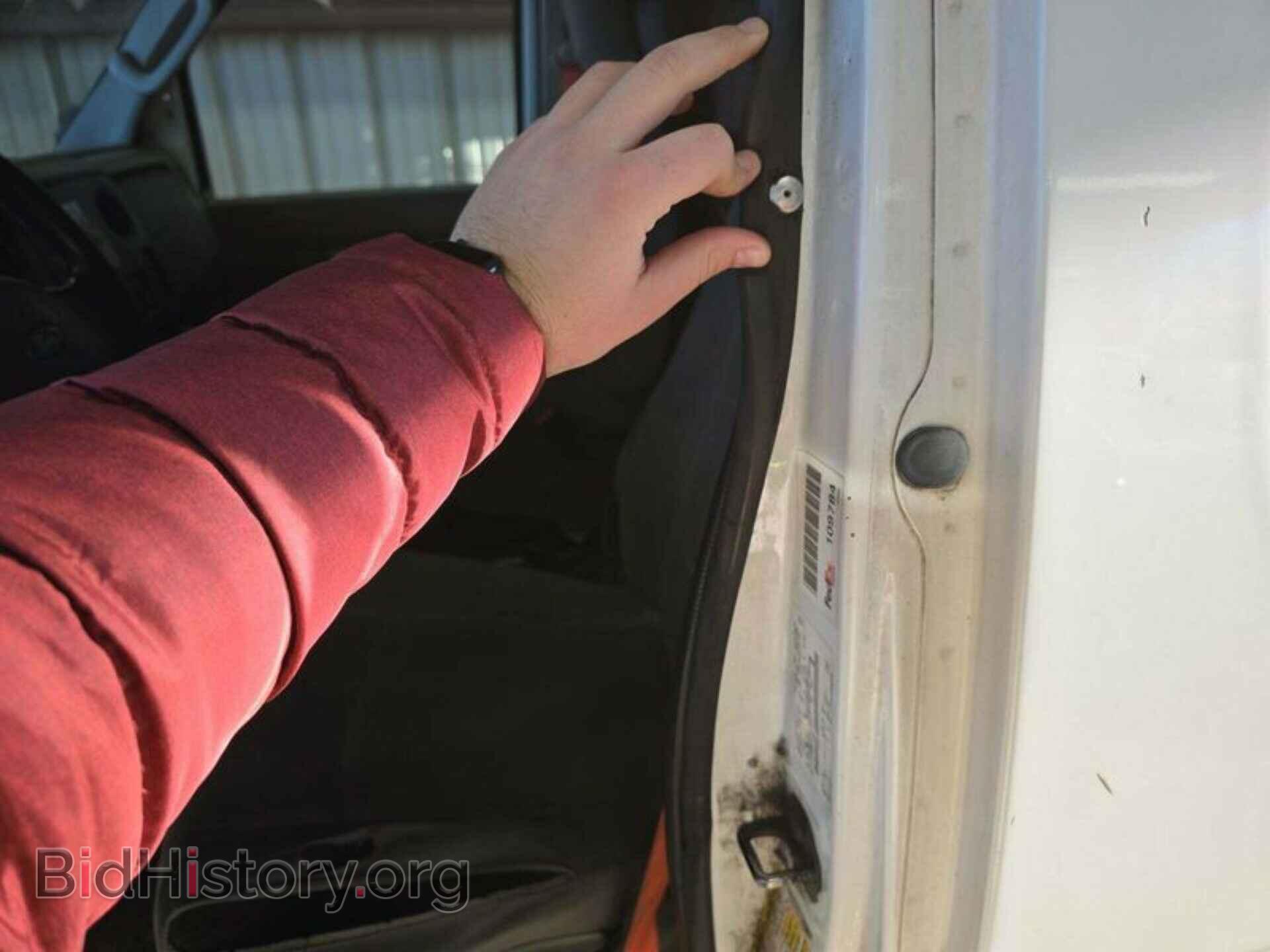 2010 FORD E-150 - VIN: 1FTNE1EW4ADA91777 - Фото 31
