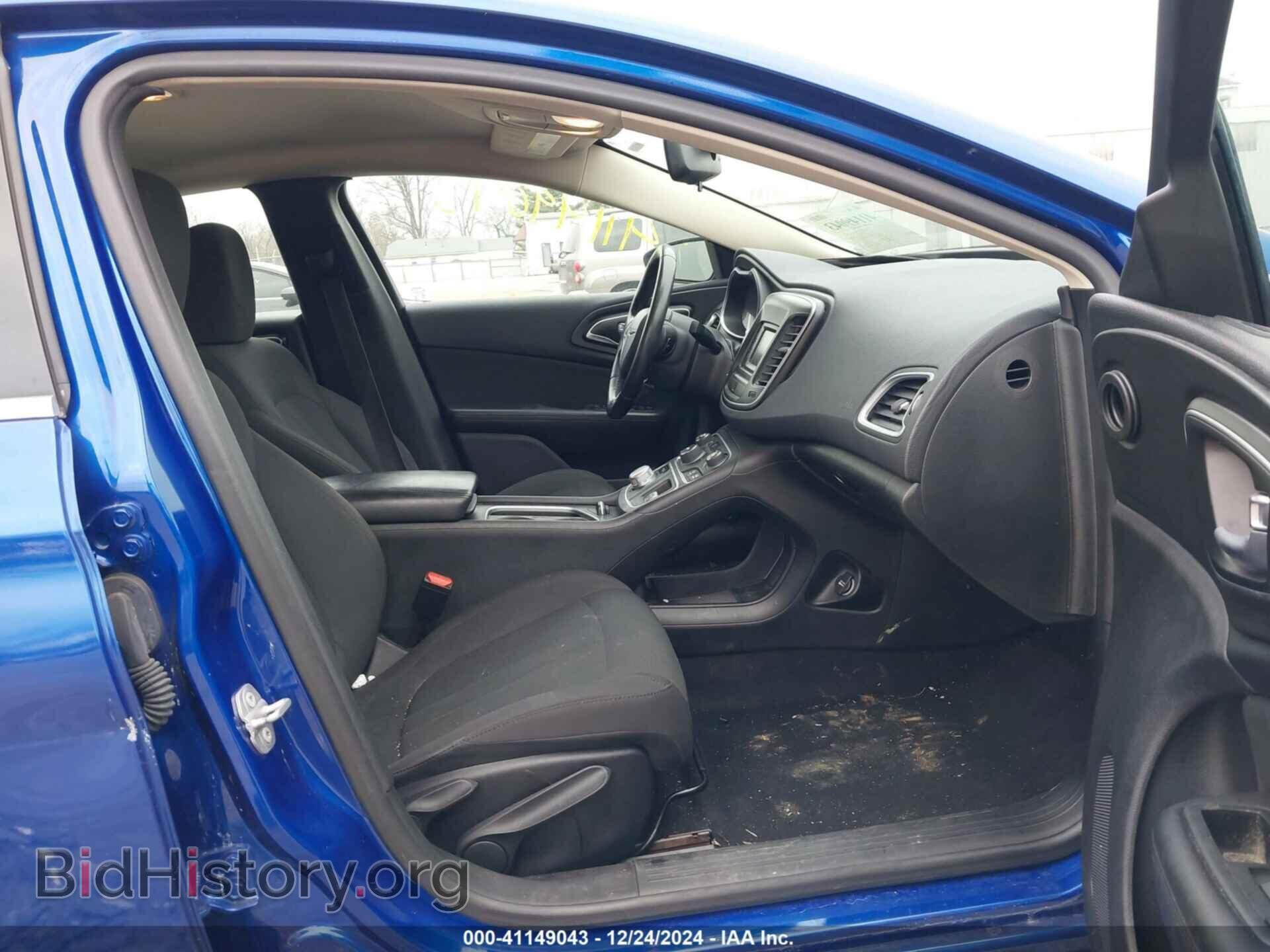 2016 CHRYSLER 200 - VIN: 1C3CCCAB7GN130459 - Фото 5