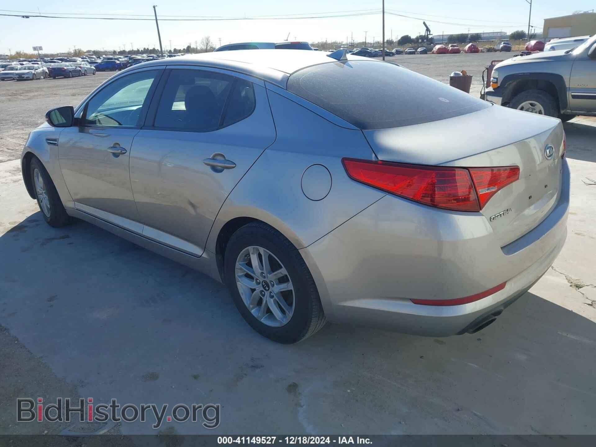 2011 KIA OPTIMA - VIN: KNAGM4A74B5052451 - Фото 3