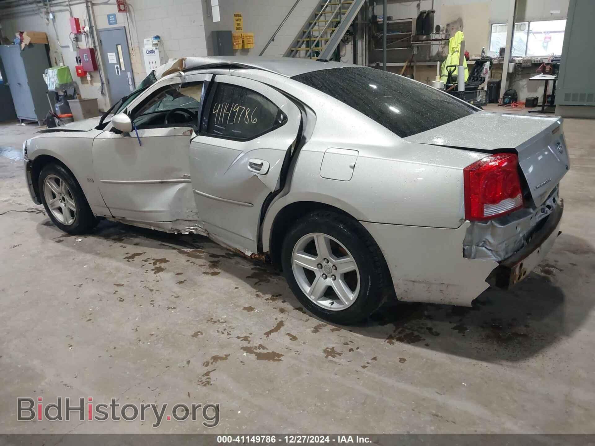 2010 DODGE CHARGER - VIN: 2B3CA3CV8AH245758 - Фото 3