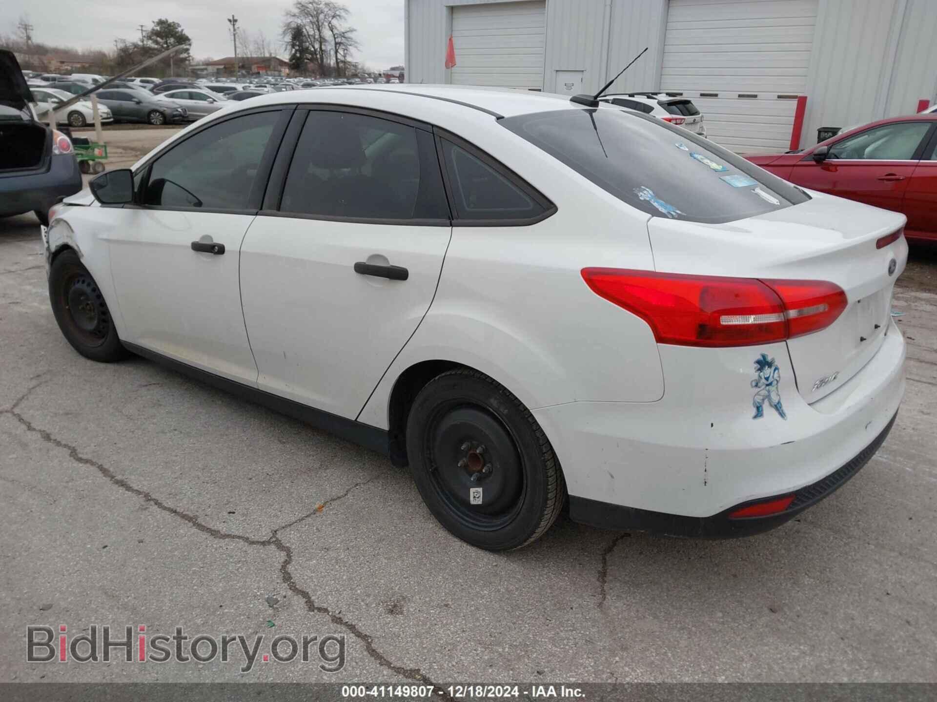 2016 FORD FOCUS - VIN: 1FADP3E2XGL372047 - Фото 3